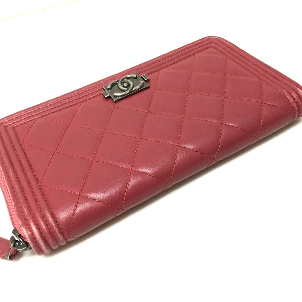 Chanel Pink Leather Long Wallet (Bi-Fold) (Pre-Owned)