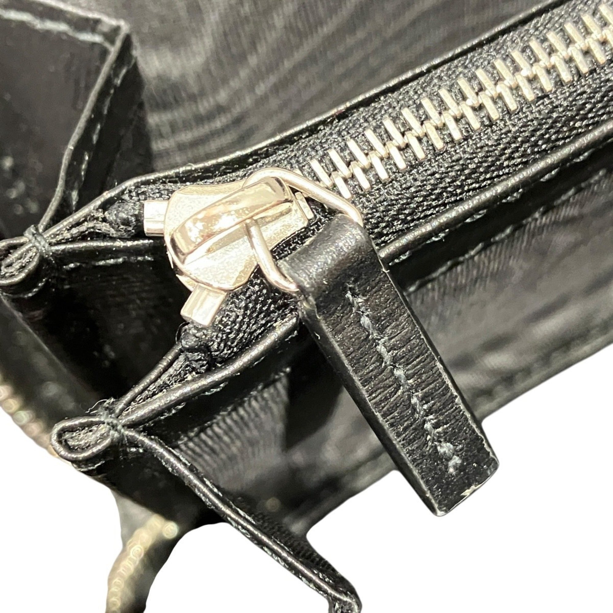 Gucci Black Gg Supreme Long Wallet (Bi-Fold) (Pre-Owned)