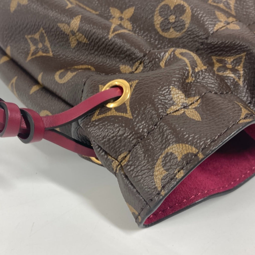 Louis Vuitton Brown Coated Canvas Pouch (Pre-Owned)