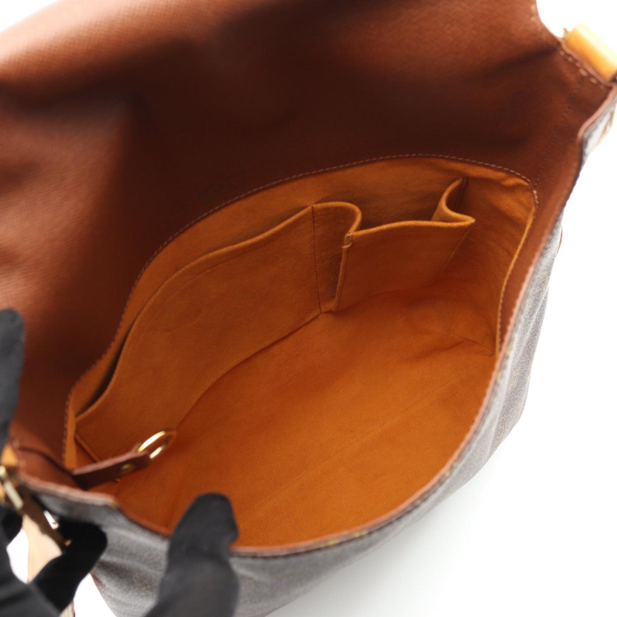 Louis Vuitton Brown Coated Canvas Shoulder Bag (Pre-Owned)