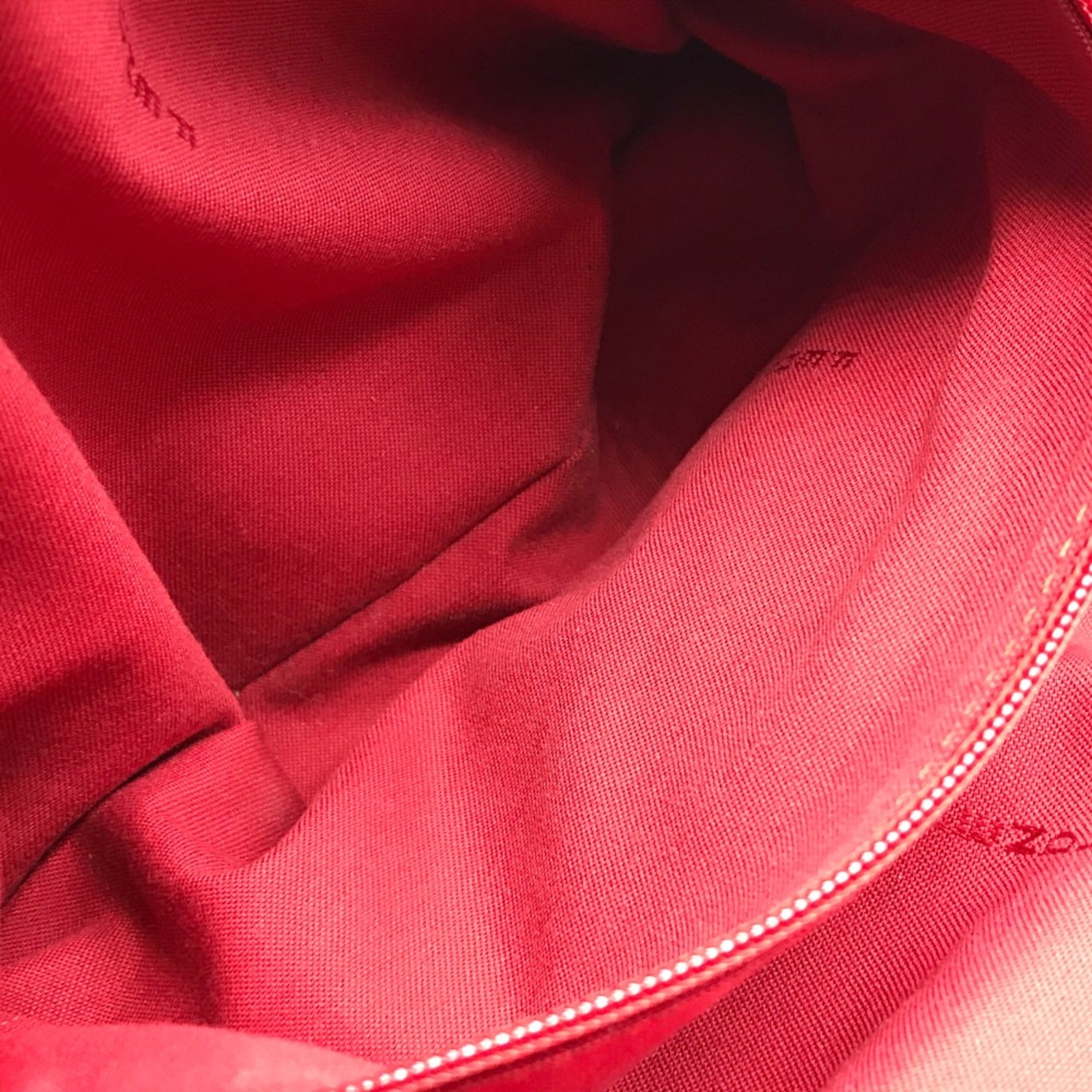 Fendi Red Leather Handbag (Pre-Owned)