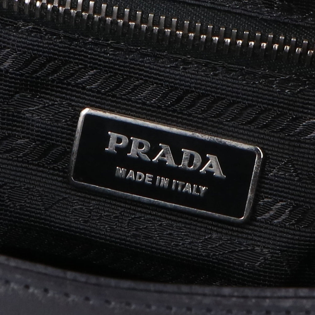 Prada Black Leather Shoulder Bag (Pre-Owned)