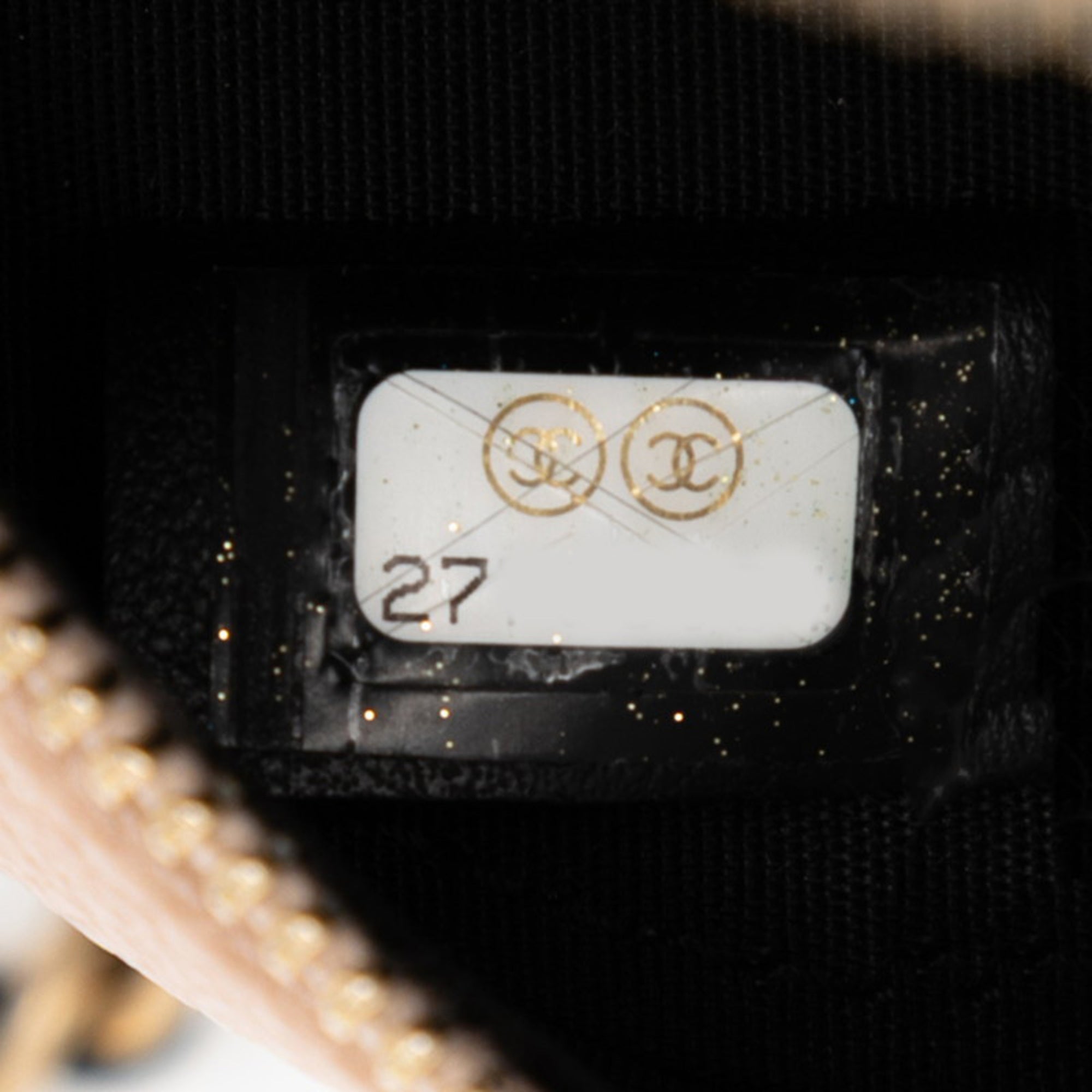 Chanel Beige Black Grained Calfskin Shoulder Bag (Pre-Owned)