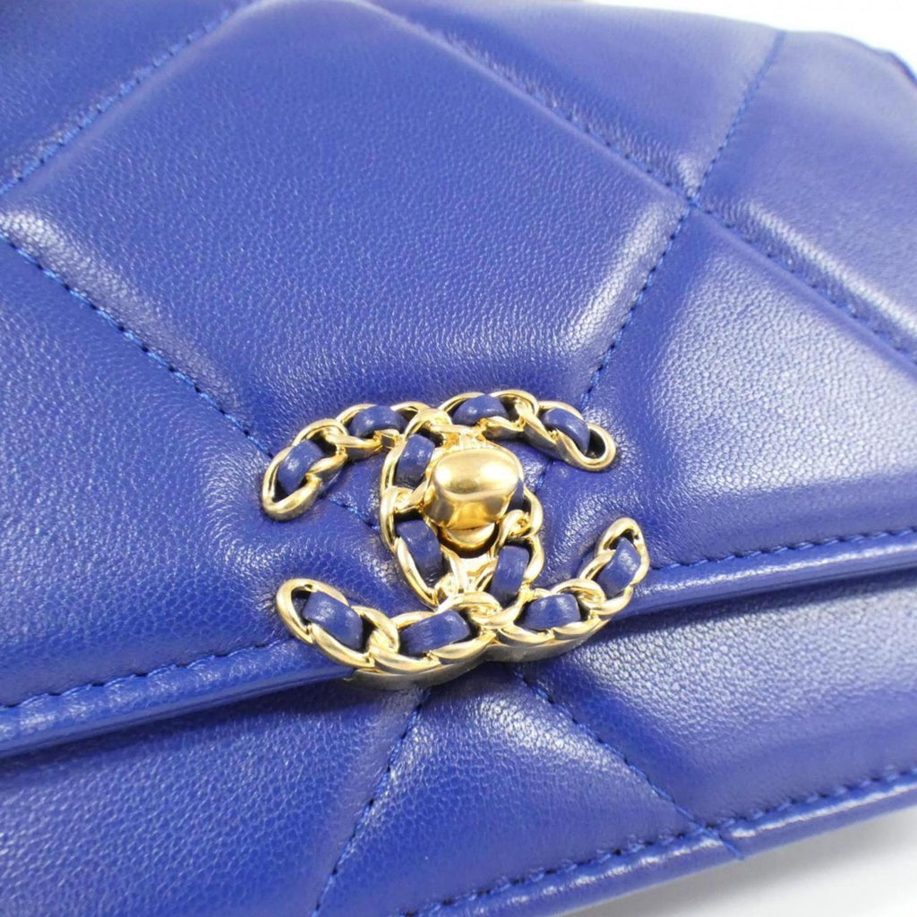Chanel Leather Chain/Shoulder Wallet (Pre-Owned)
