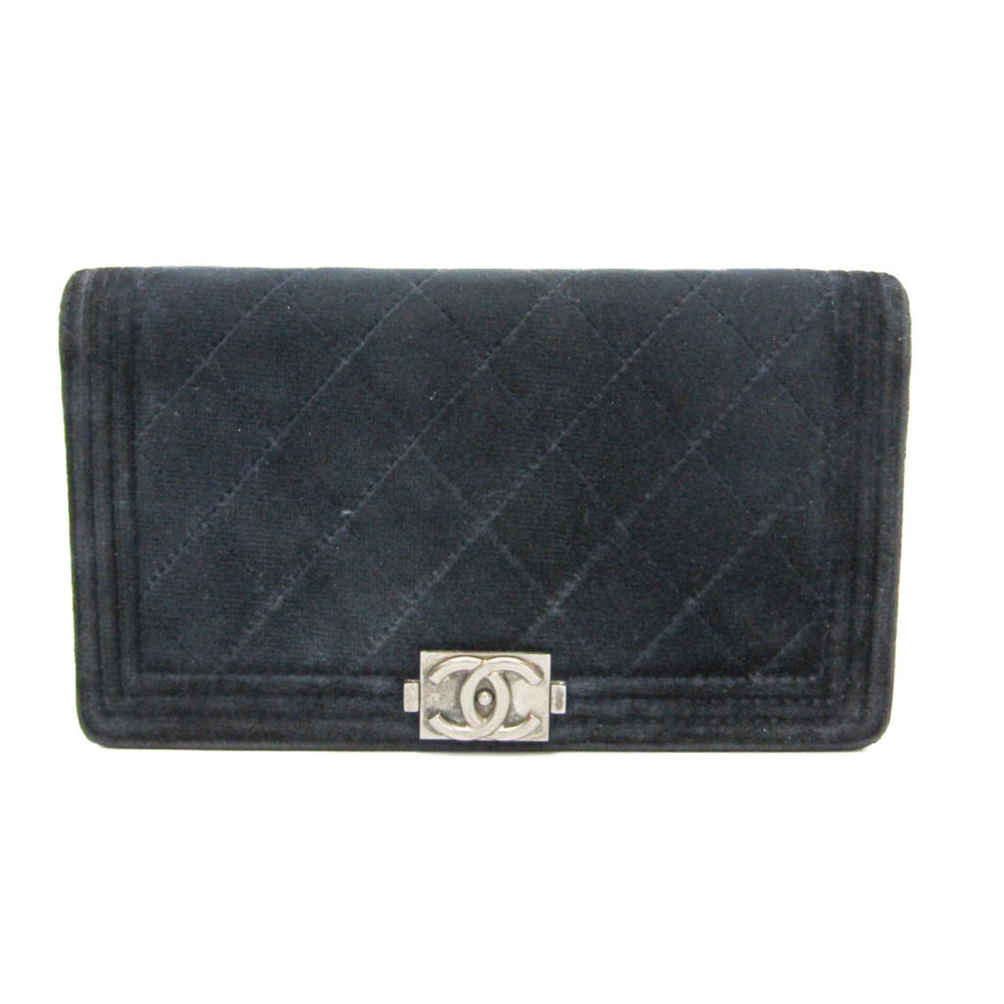Chanel Boy Chanel Dark Navy Leather Long Wallet (Bi-Fold) (Pre-Owned)