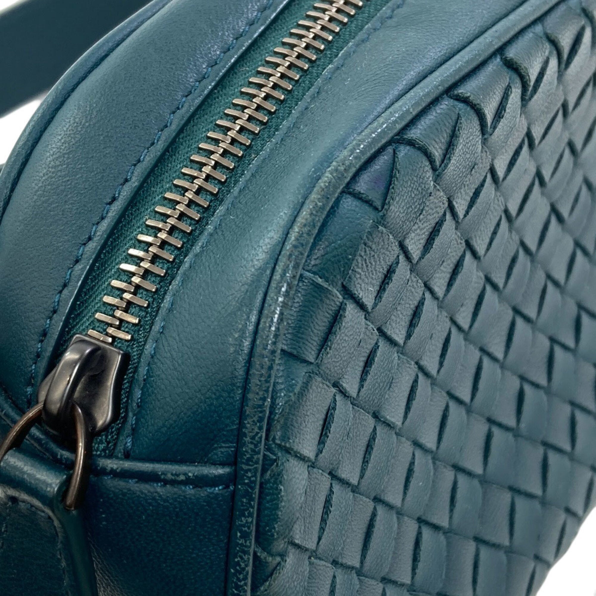 Bottega Veneta Intrecciato Green Leather Fanny Pack (Pre-Owned)