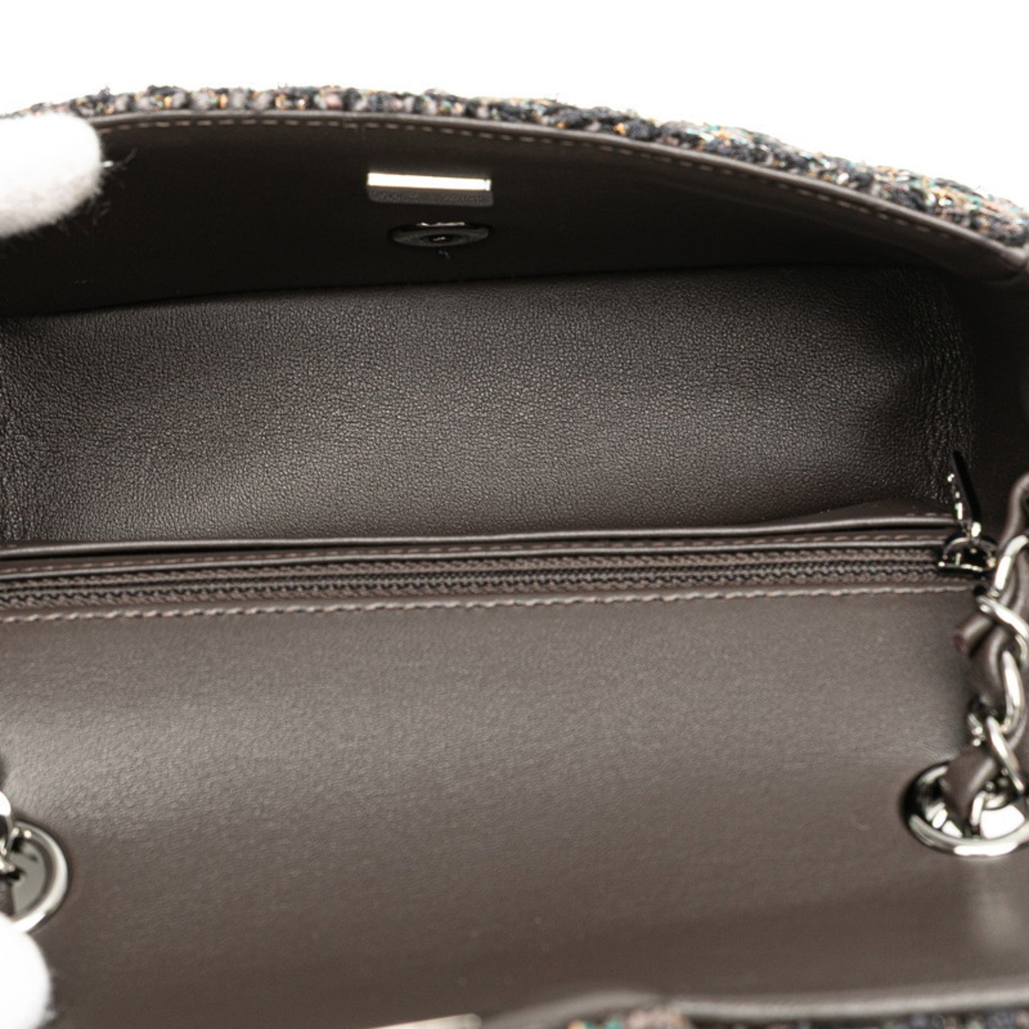 Chanel Gray Tweed Leather Shoulder Bag (Pre-Owned)