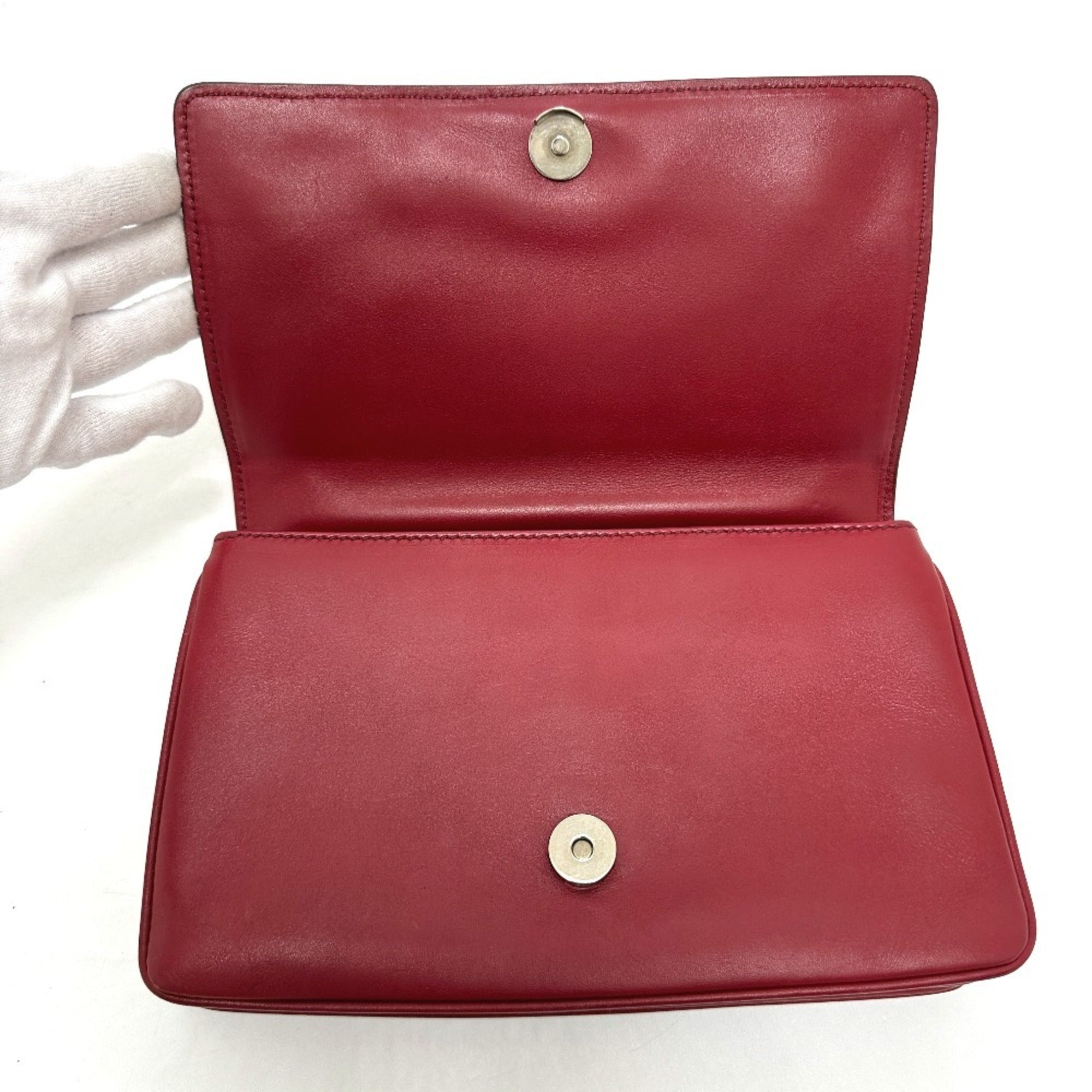 Prada Red Color Leather Shoulder Bag (Pre-Owned)