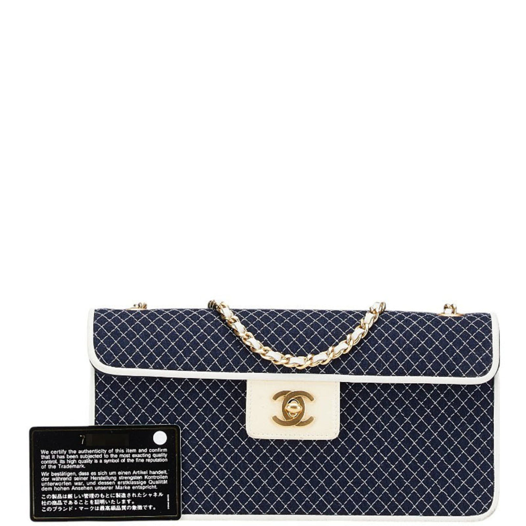 Chanel Navy White Canvas Patent Leather Shoulder Bag (Pre-Owned)