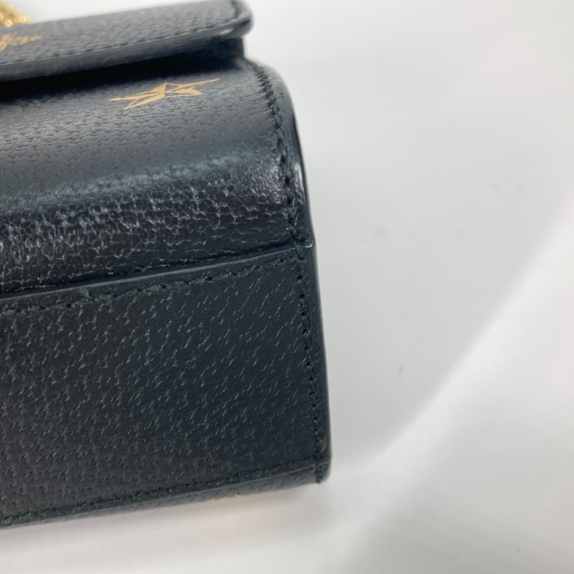Gucci Black Gold Leather Pochette Shoulder Bag (Pre-Owned)