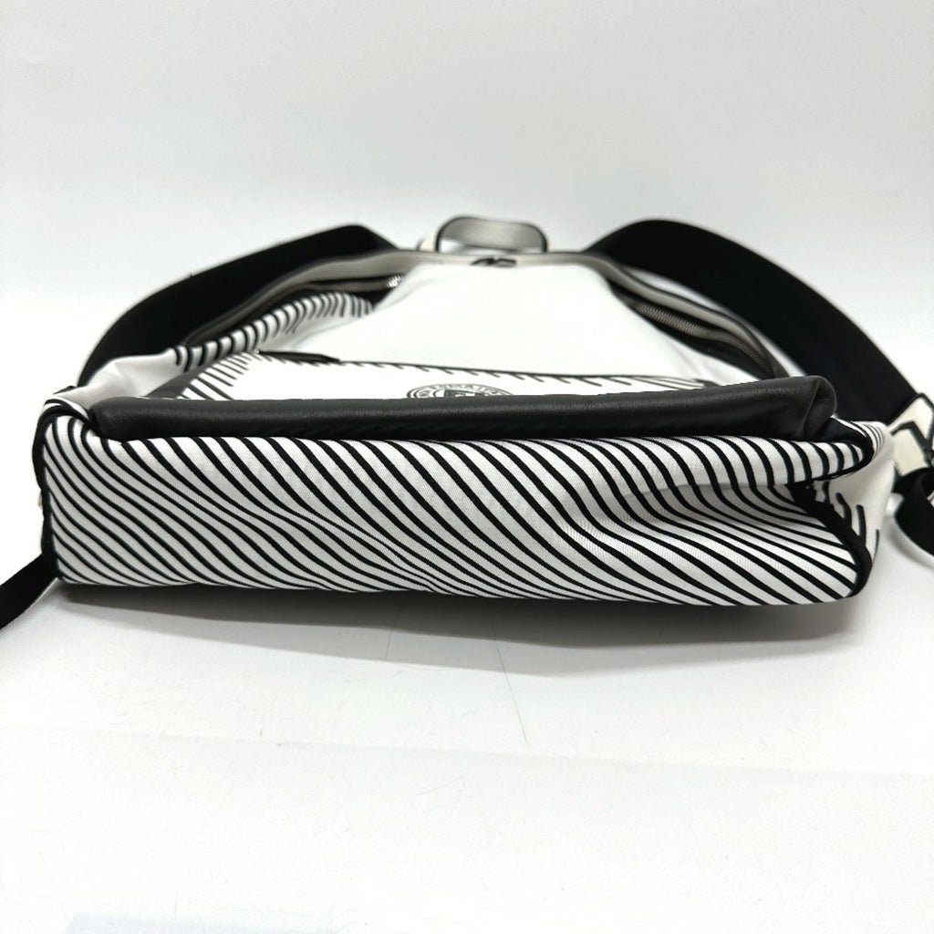 Fendi White Other Backpack (Pre-Owned)