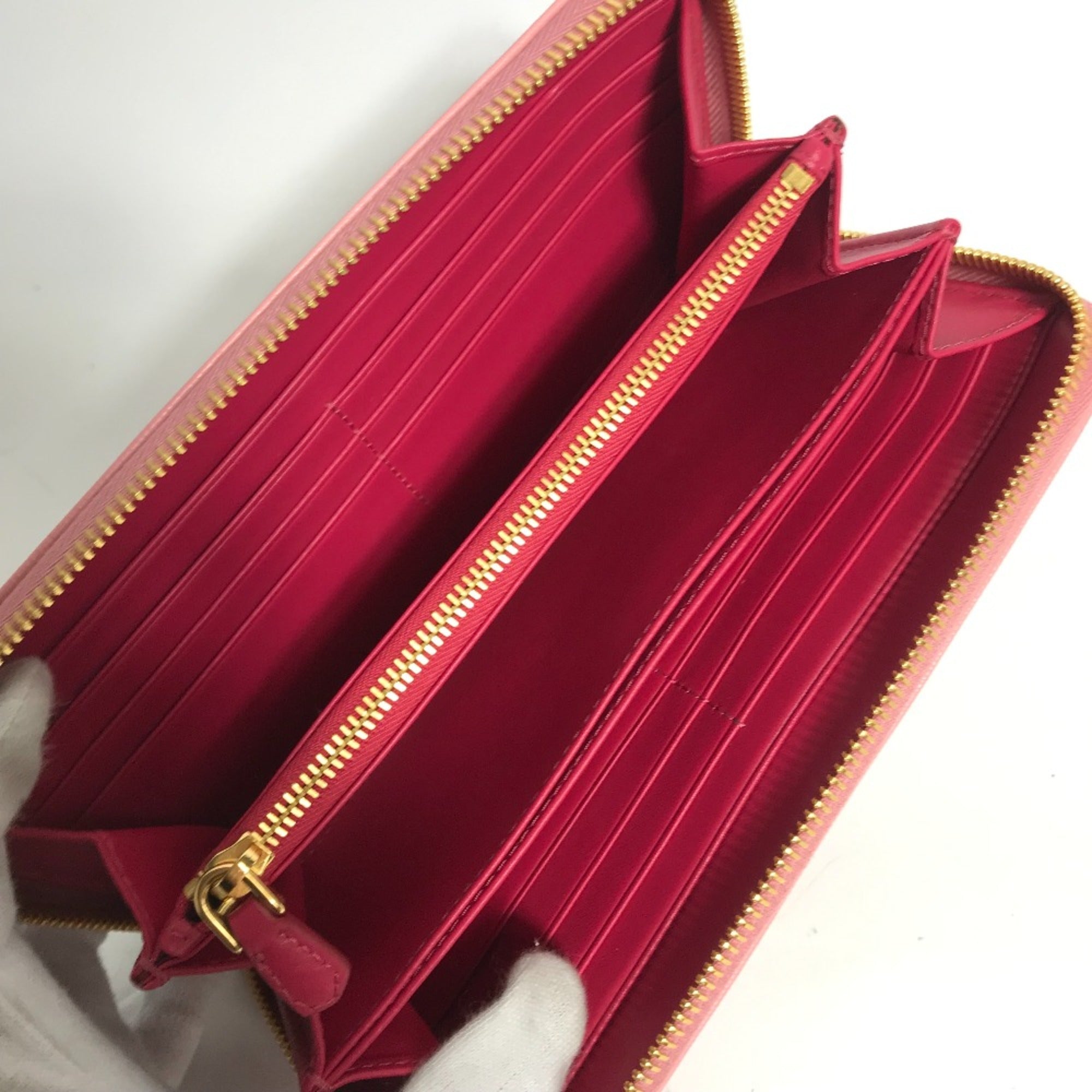 Prada Pink Leather Long Wallet (Bi-Fold) (Pre-Owned)