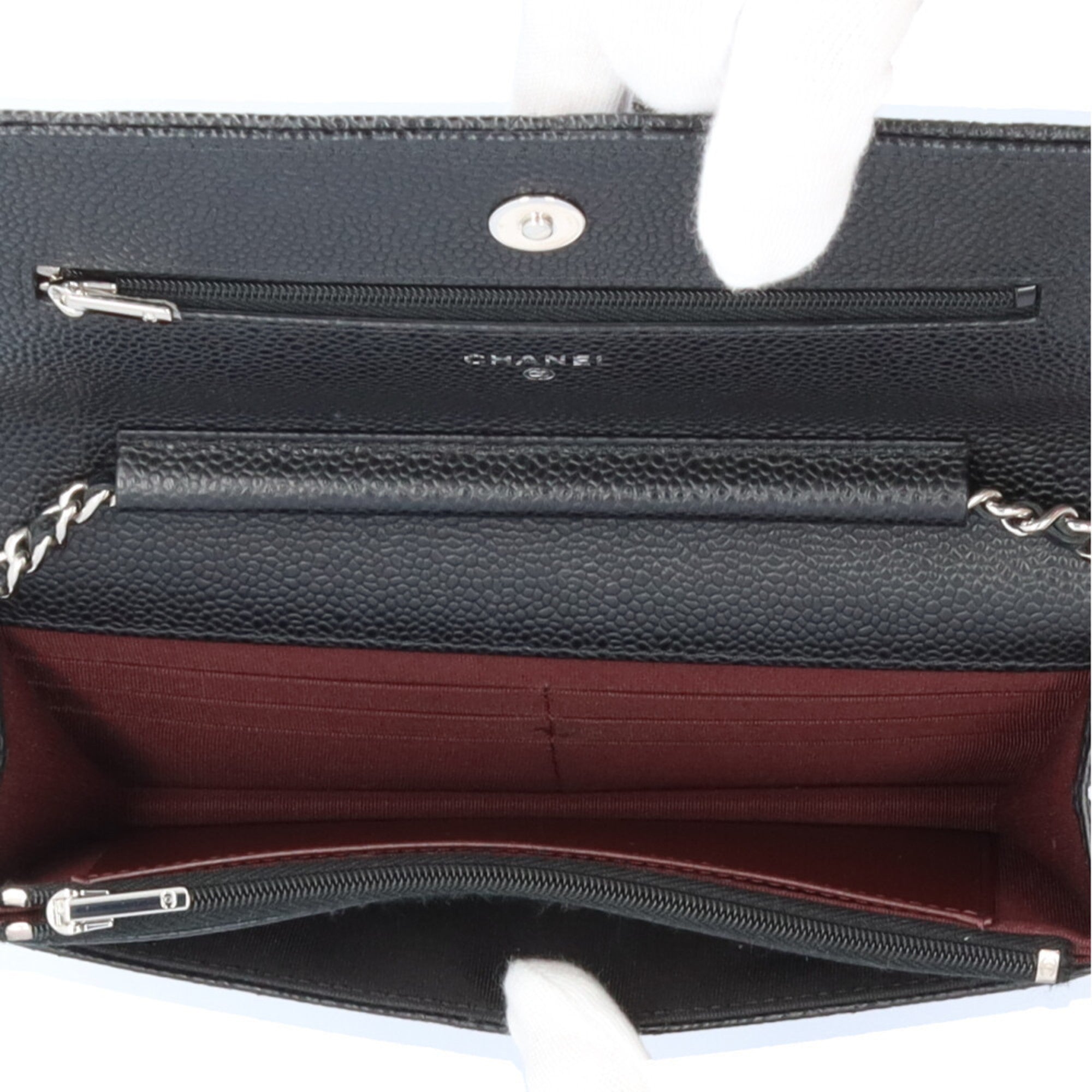 Chanel Black Grained Calfskin Shoulder Bag (Pre-Owned)