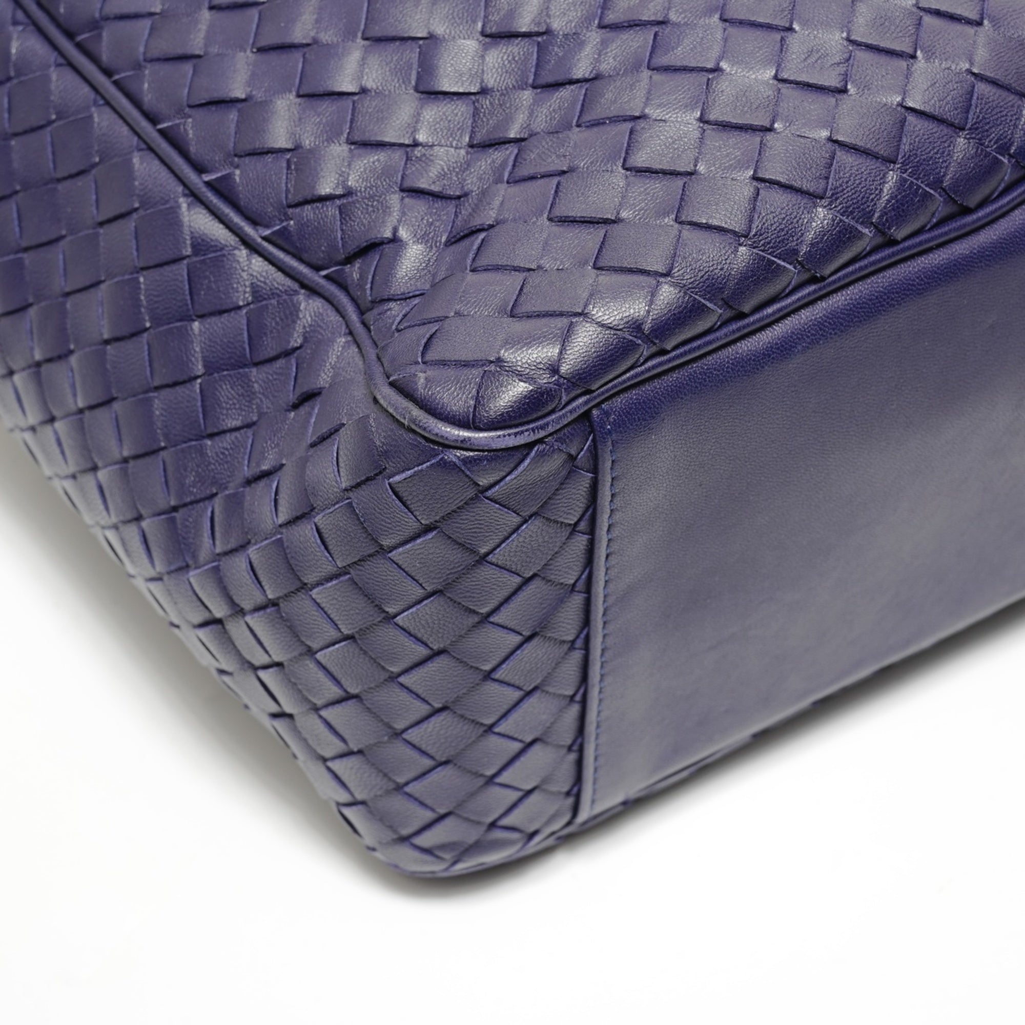 Bottega Veneta Intrecciato Purple Intrecciato Handbag (Pre-Owned)