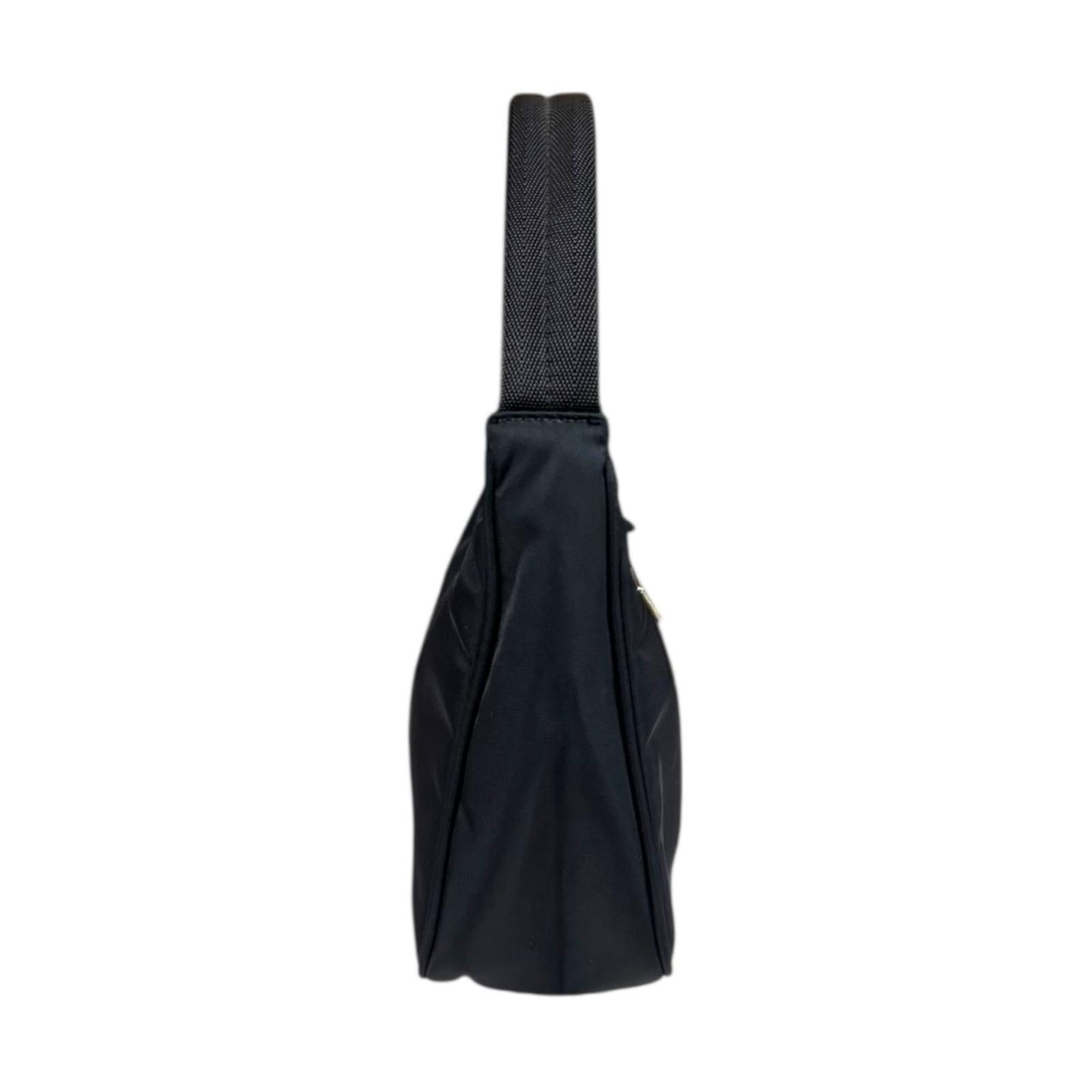 Prada Black Nero Nylon Handbag (Pre-Owned)