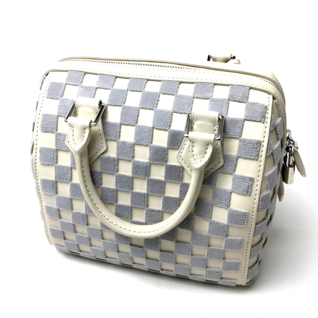 Louis Vuitton White Other Handbag (Pre-Owned)