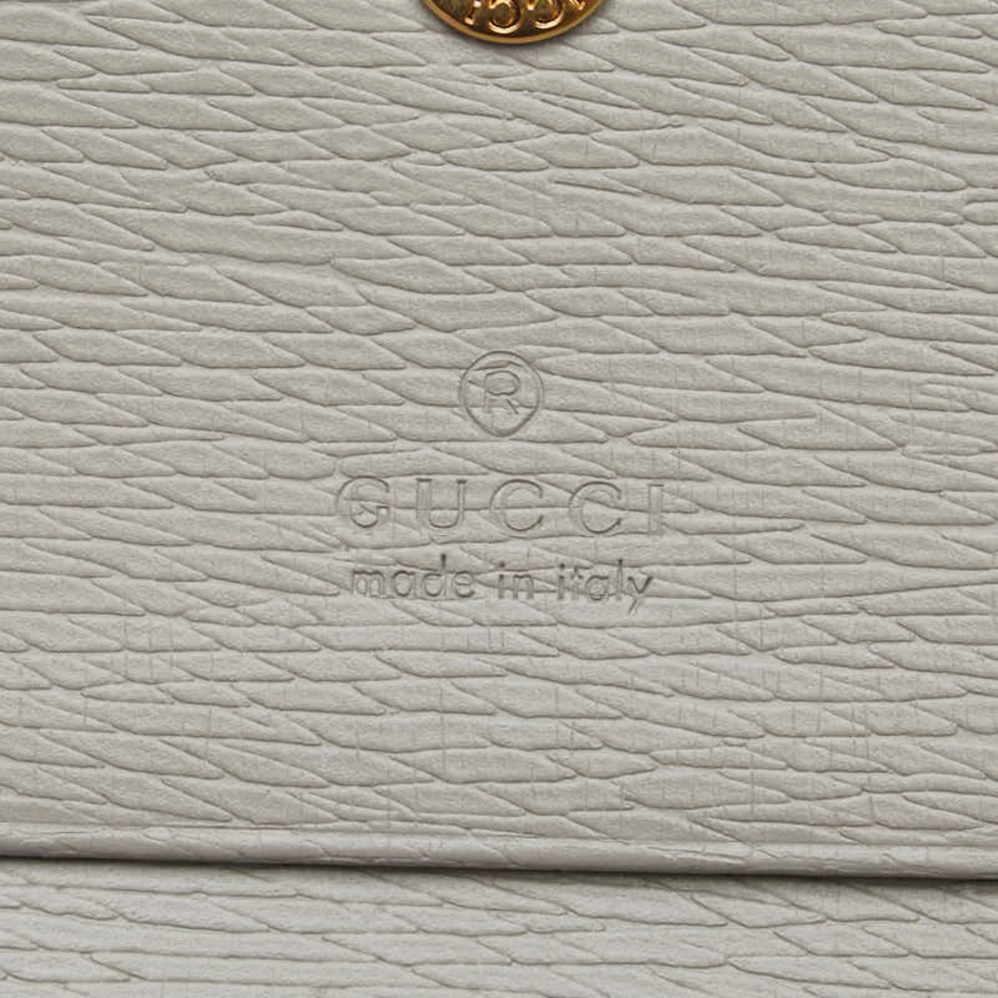 Gucci Gray Leather Wallet (Bi-Fold) (Pre-Owned)