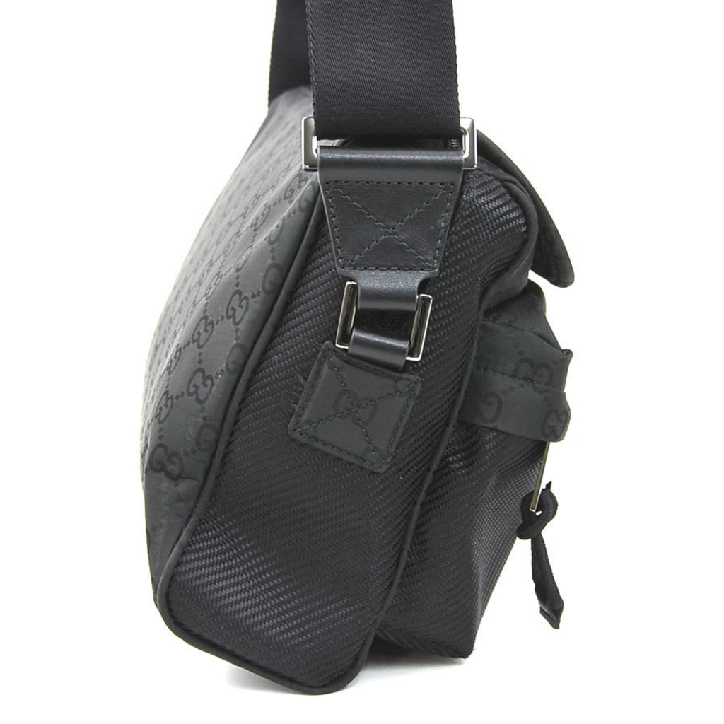 Gucci Black Nylon Shoulder Bag (Pre-Owned)