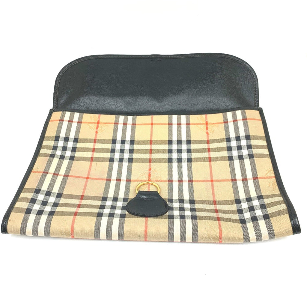 Burberry Beige Other Clutch Bag (Pre-Owned)