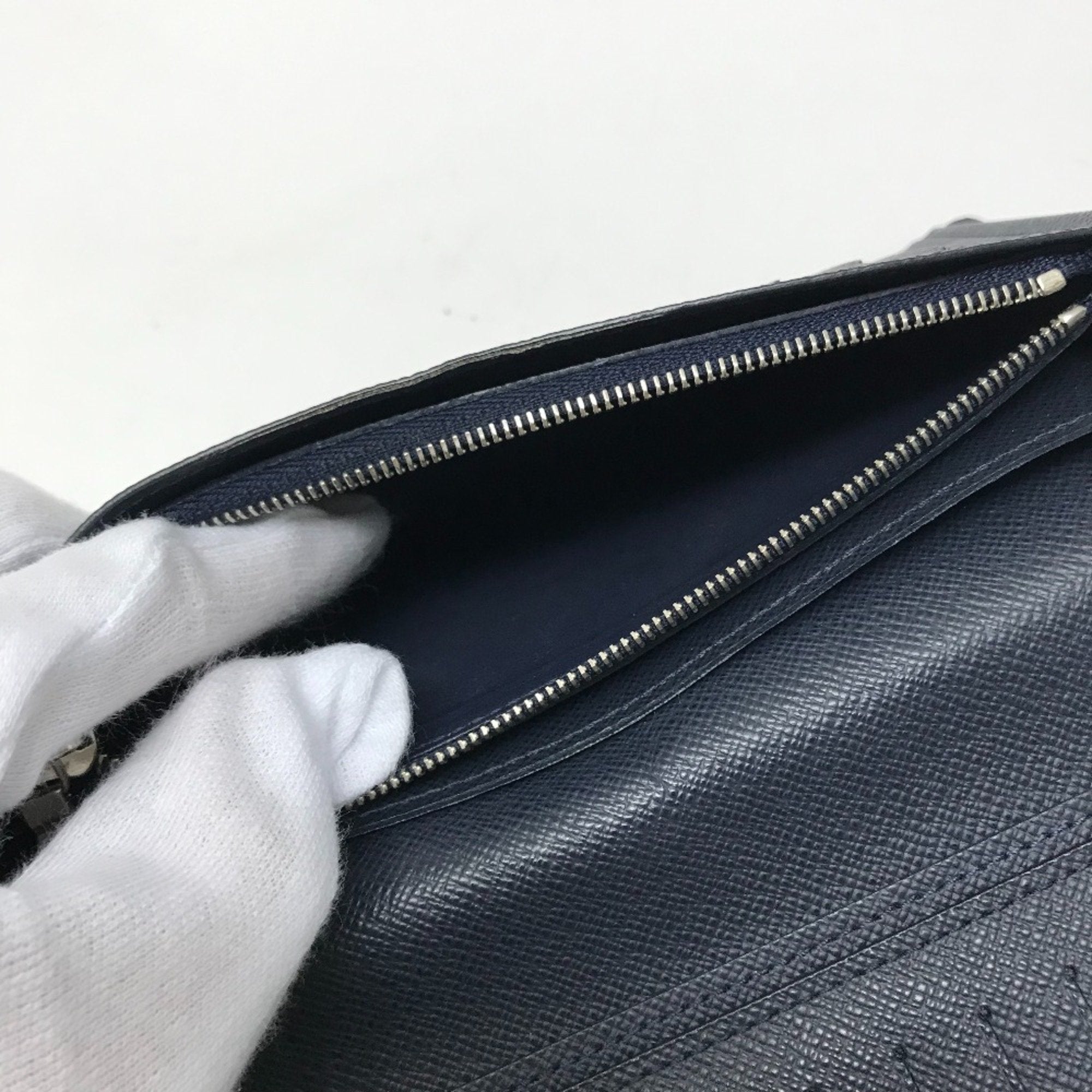 Louis Vuitton Navy Leather Long Wallet (Bi-Fold) (Pre-Owned)