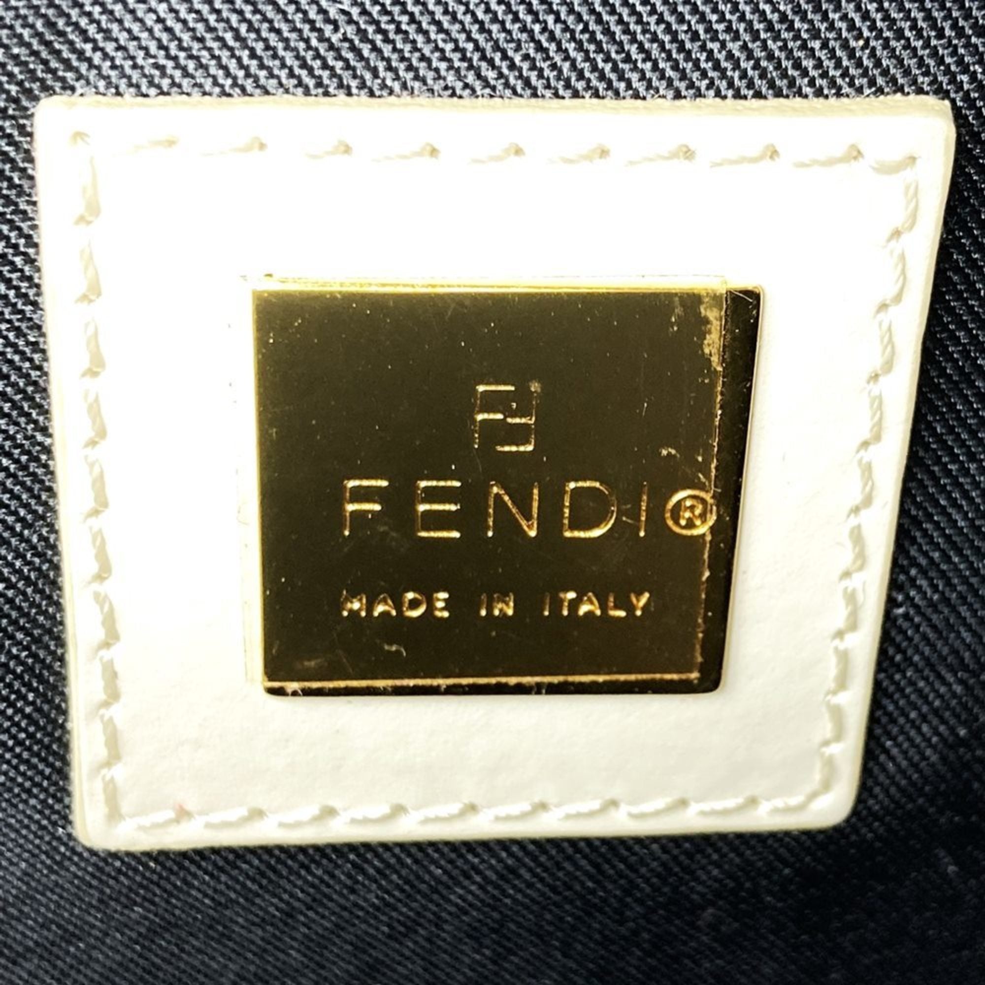 Fendi Black Leather Shoulder Bag (Pre-Owned)