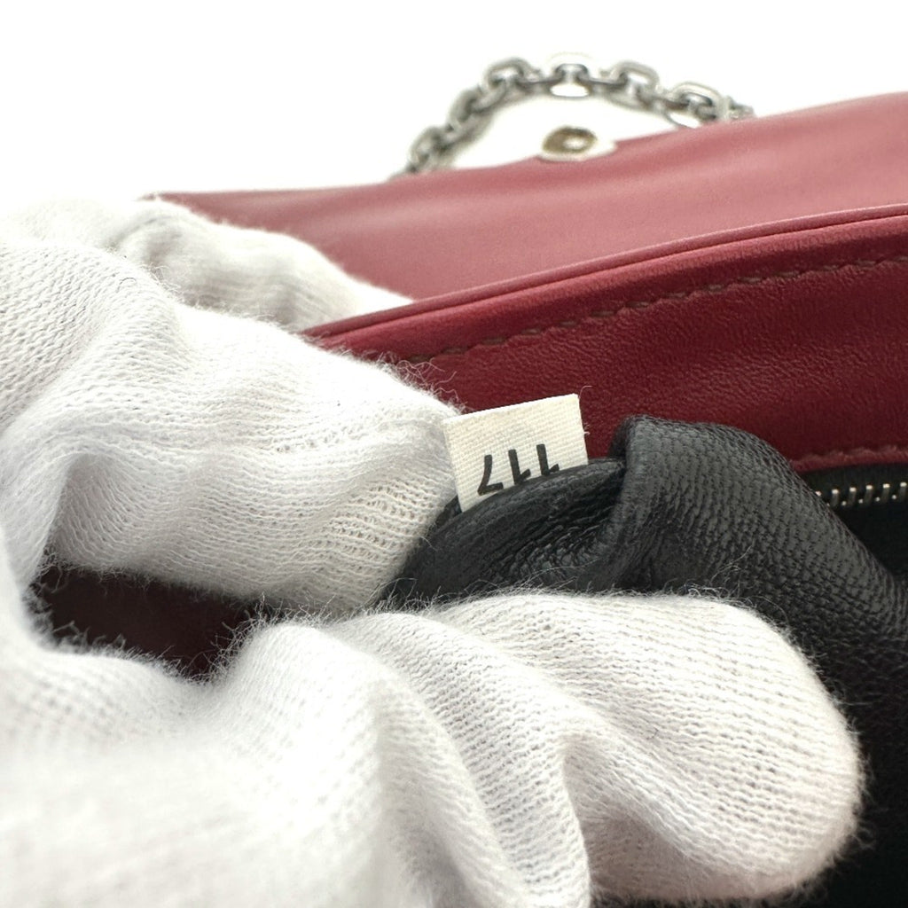 Prada Red Color Leather Shoulder Bag (Pre-Owned)