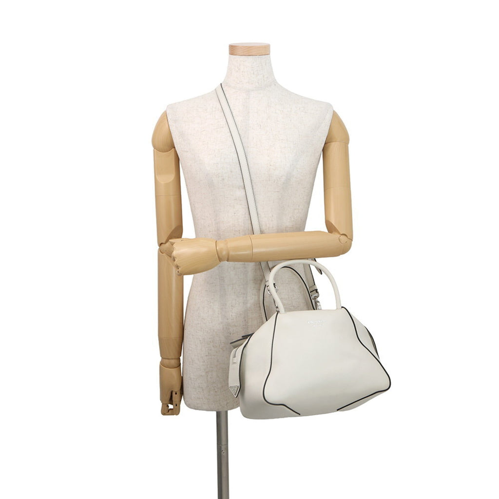 Prada White Leather Handbag (Pre-Owned)