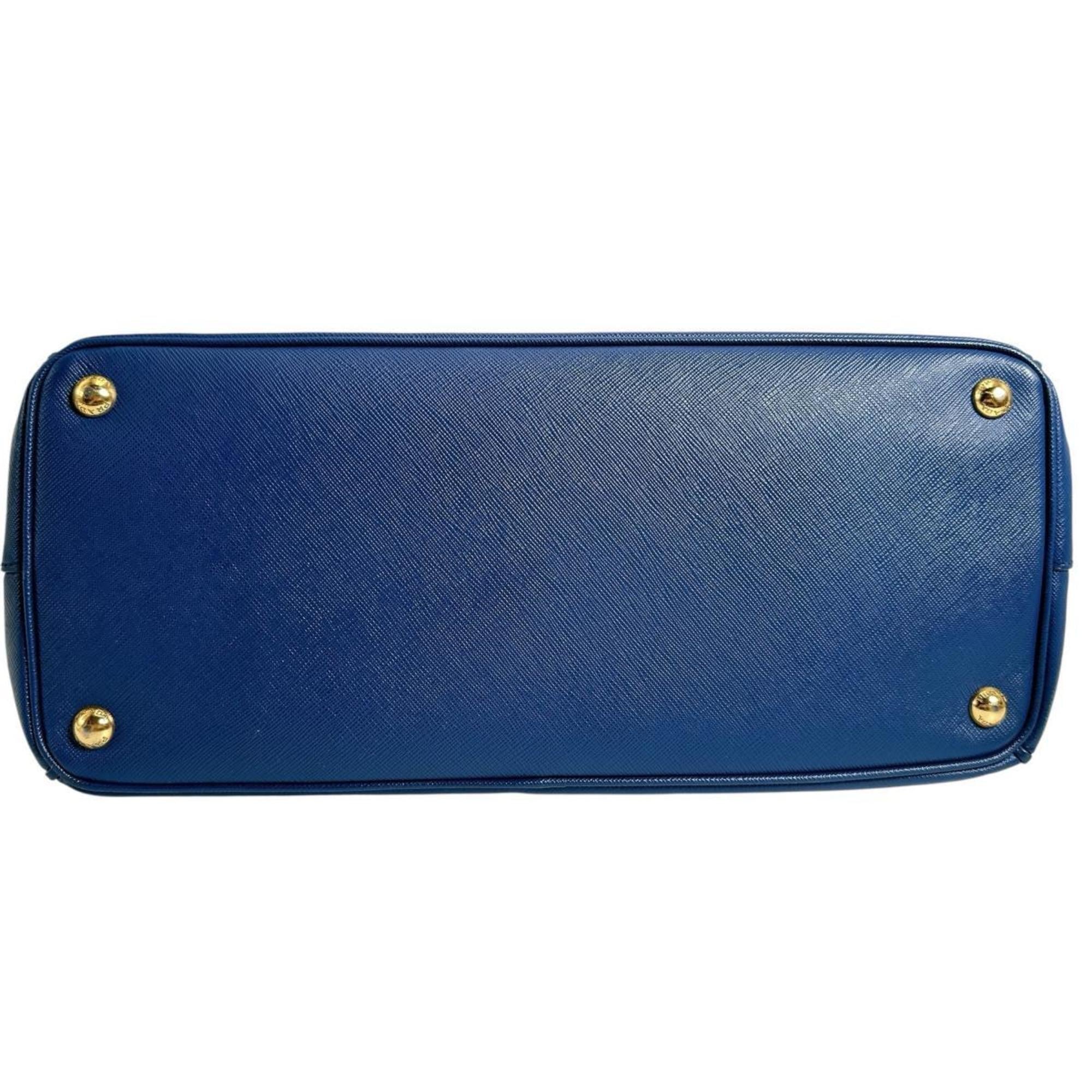 Prada Blue Leather Handbag Shoulder Bag (Pre-Owned)