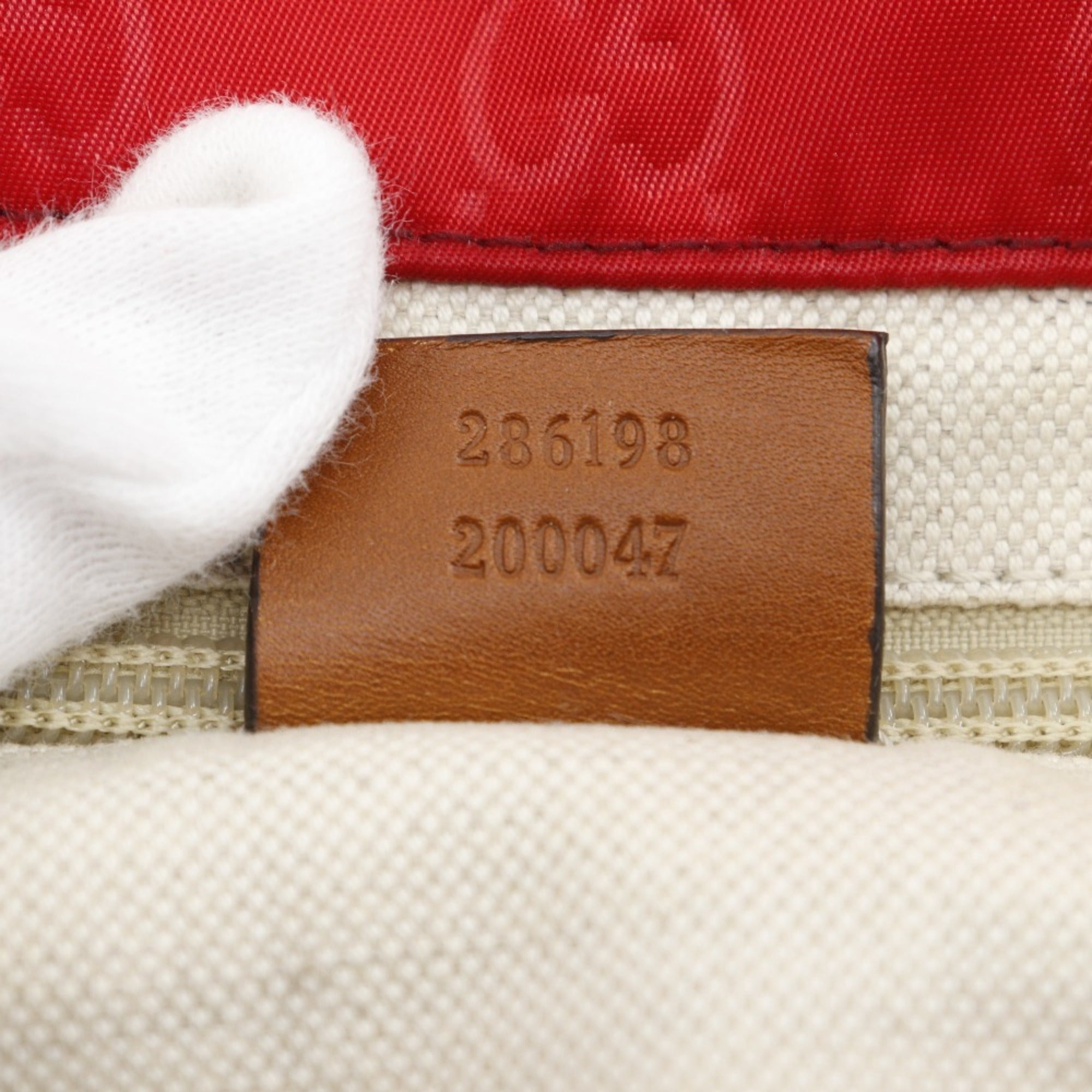 Gucci Red Color Nylon Boston Bag Handbag (Pre-Owned)
