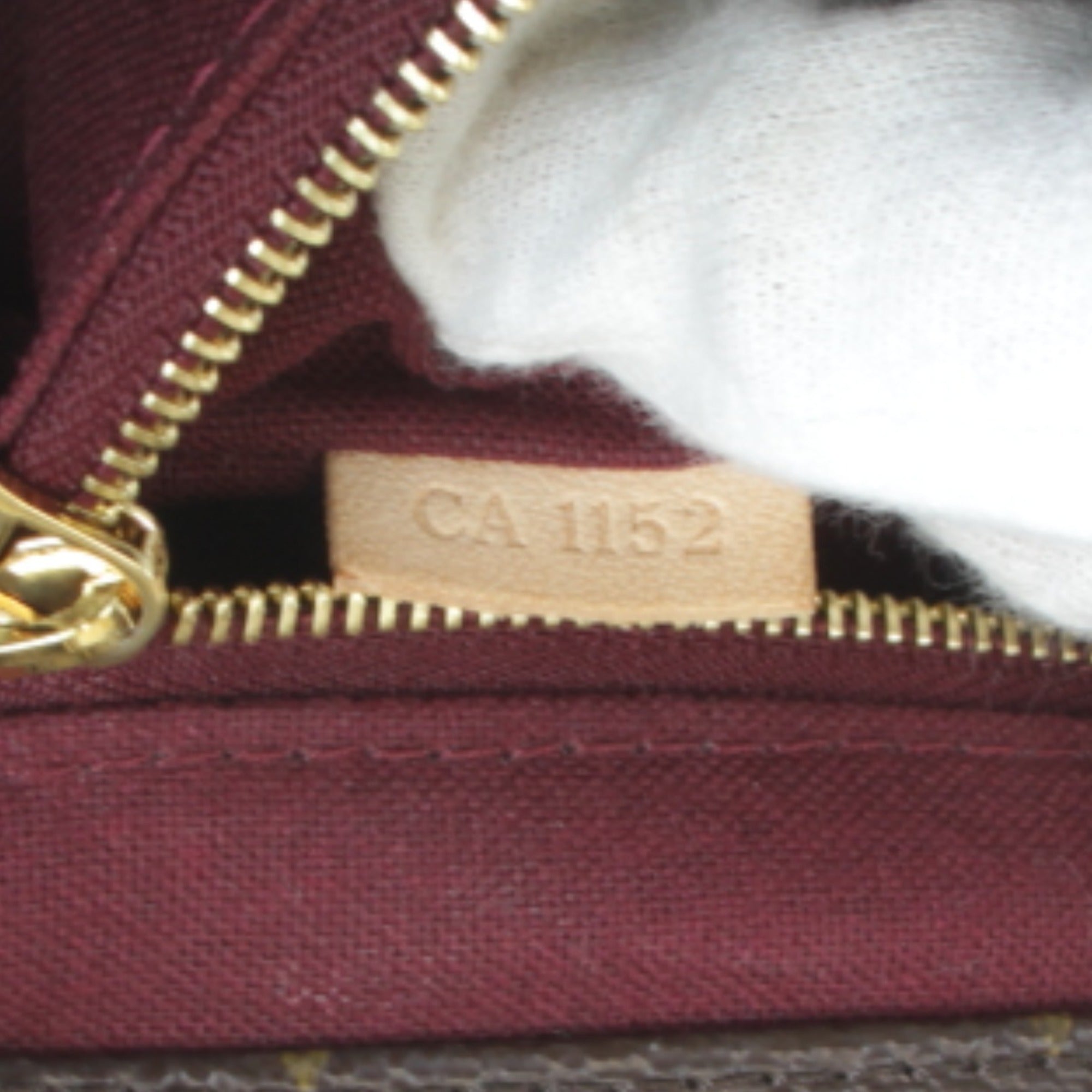 Louis Vuitton Brown Monogram Tote Bag (Pre-Owned)