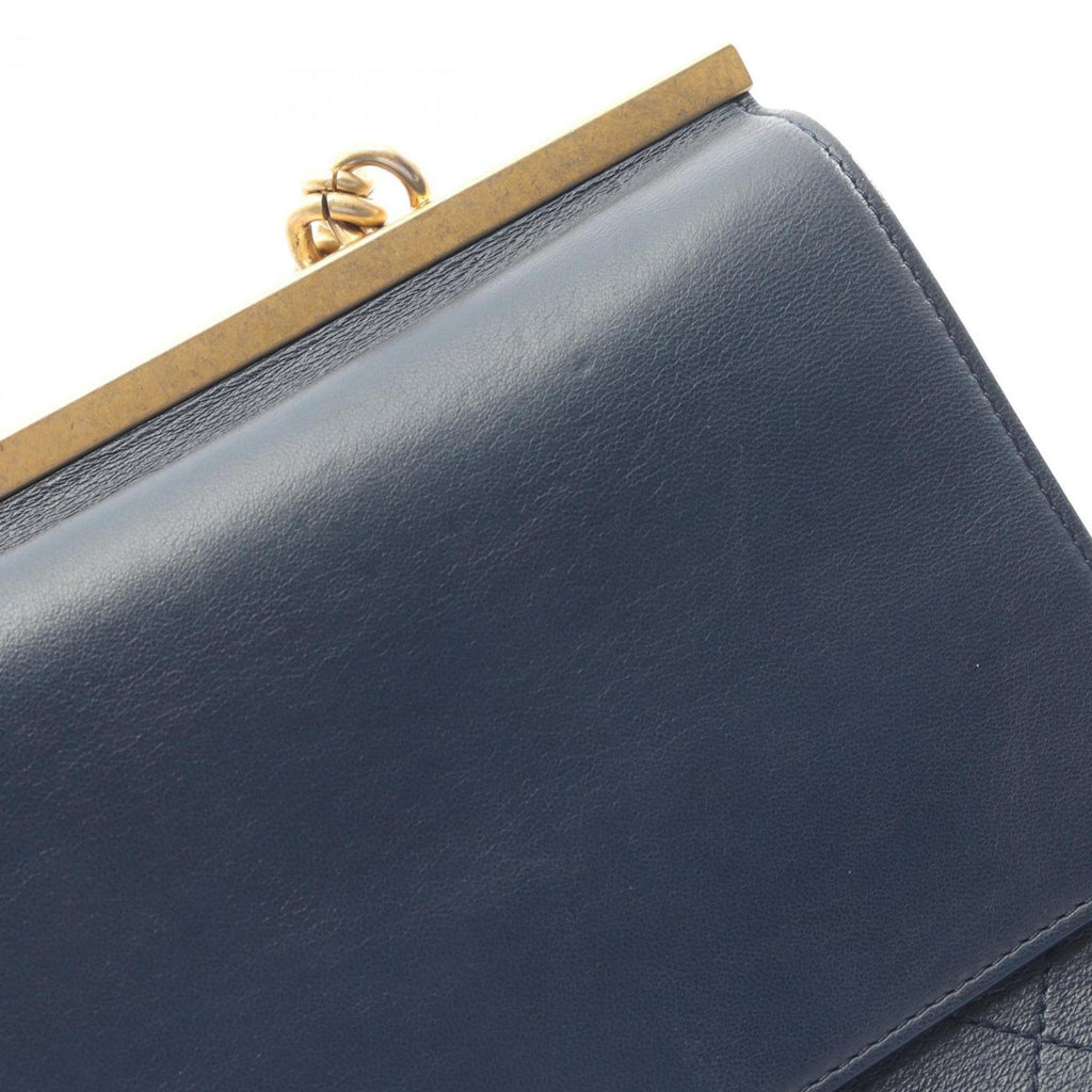 Chanel Navy Leather Shoulder Bag (Pre-Owned)