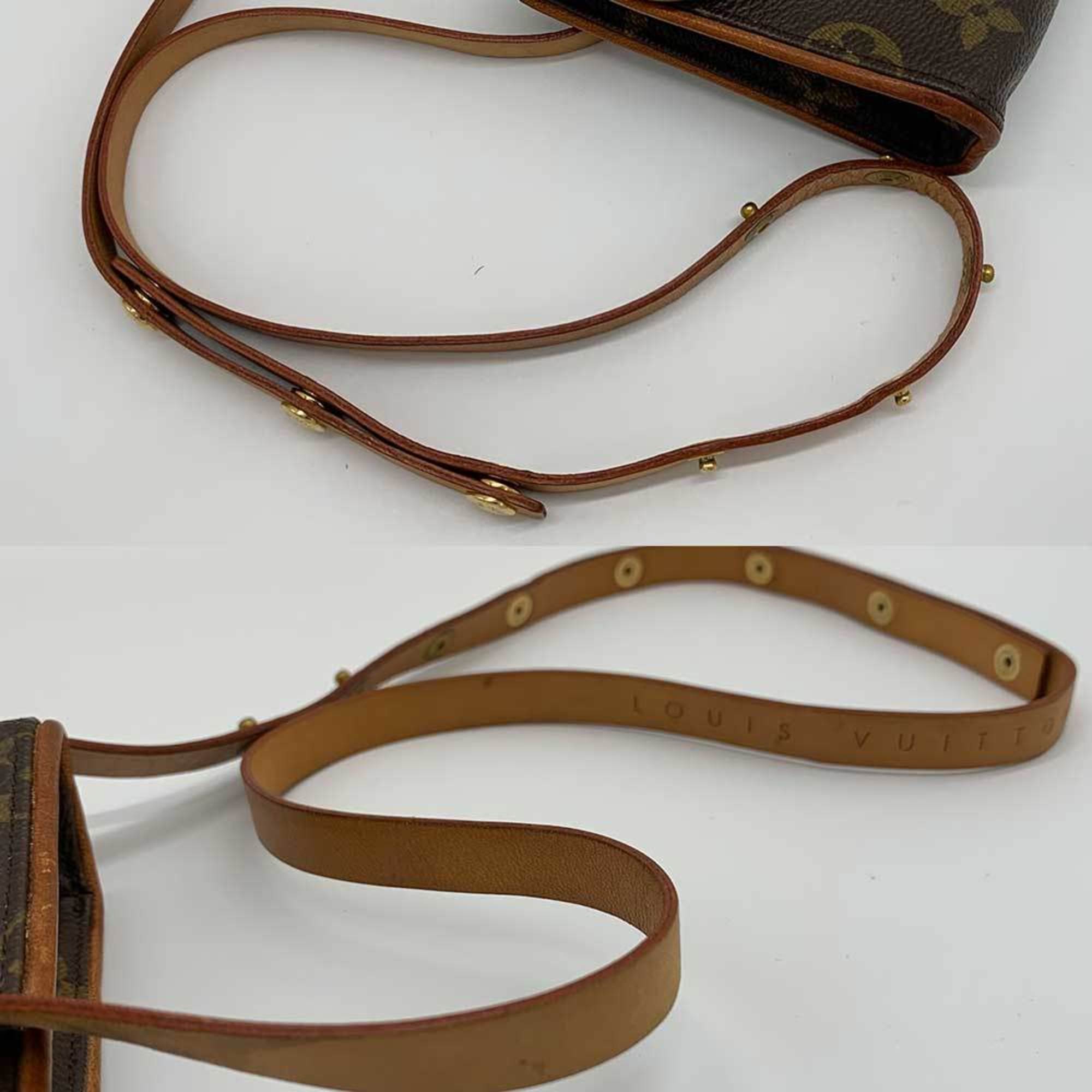 Louis Vuitton Monogram Monogram Pochette (Pre-Owned)
