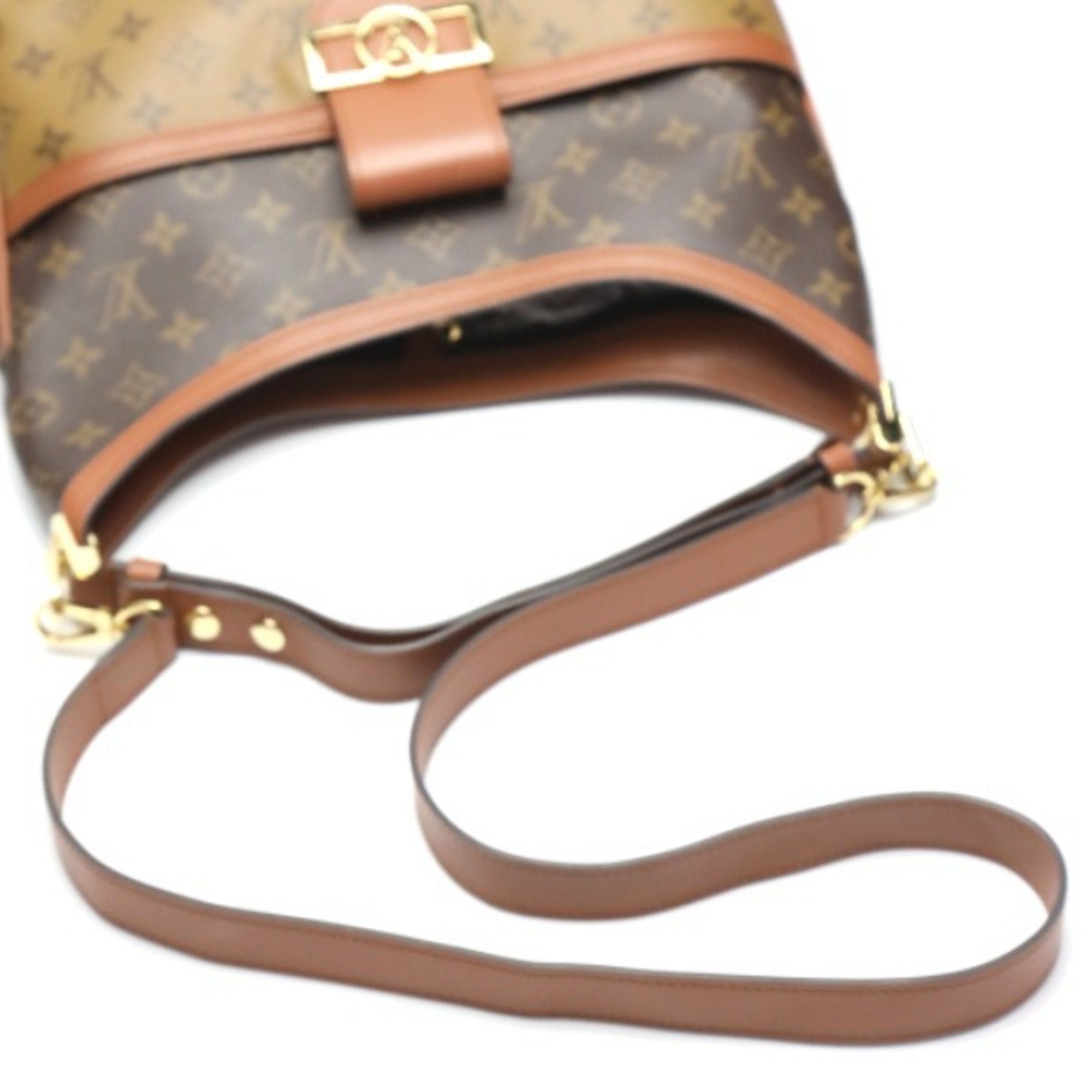 Louis Vuitton Brown Monogram Shoulder Bag (Pre-Owned)