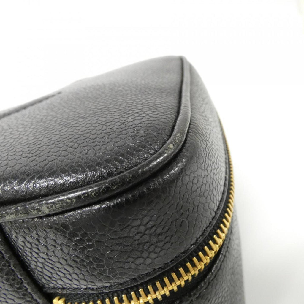 Chanel Black Caviar Leather Handbag (Pre-Owned)