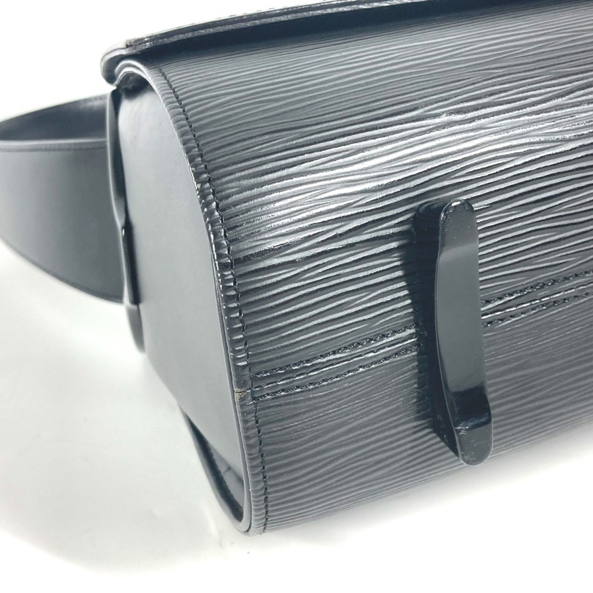 Louis Vuitton Black Noir Epi Leather Shoulder Bag (Pre-Owned)