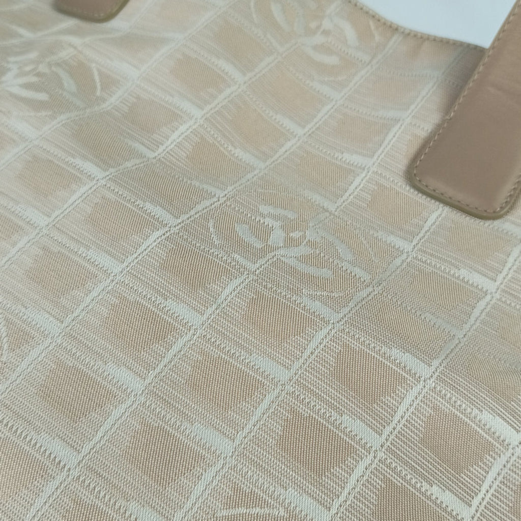 Chanel Beige Canvas Handbag Shoulder Bag Tote Bag (Pre-Owned)