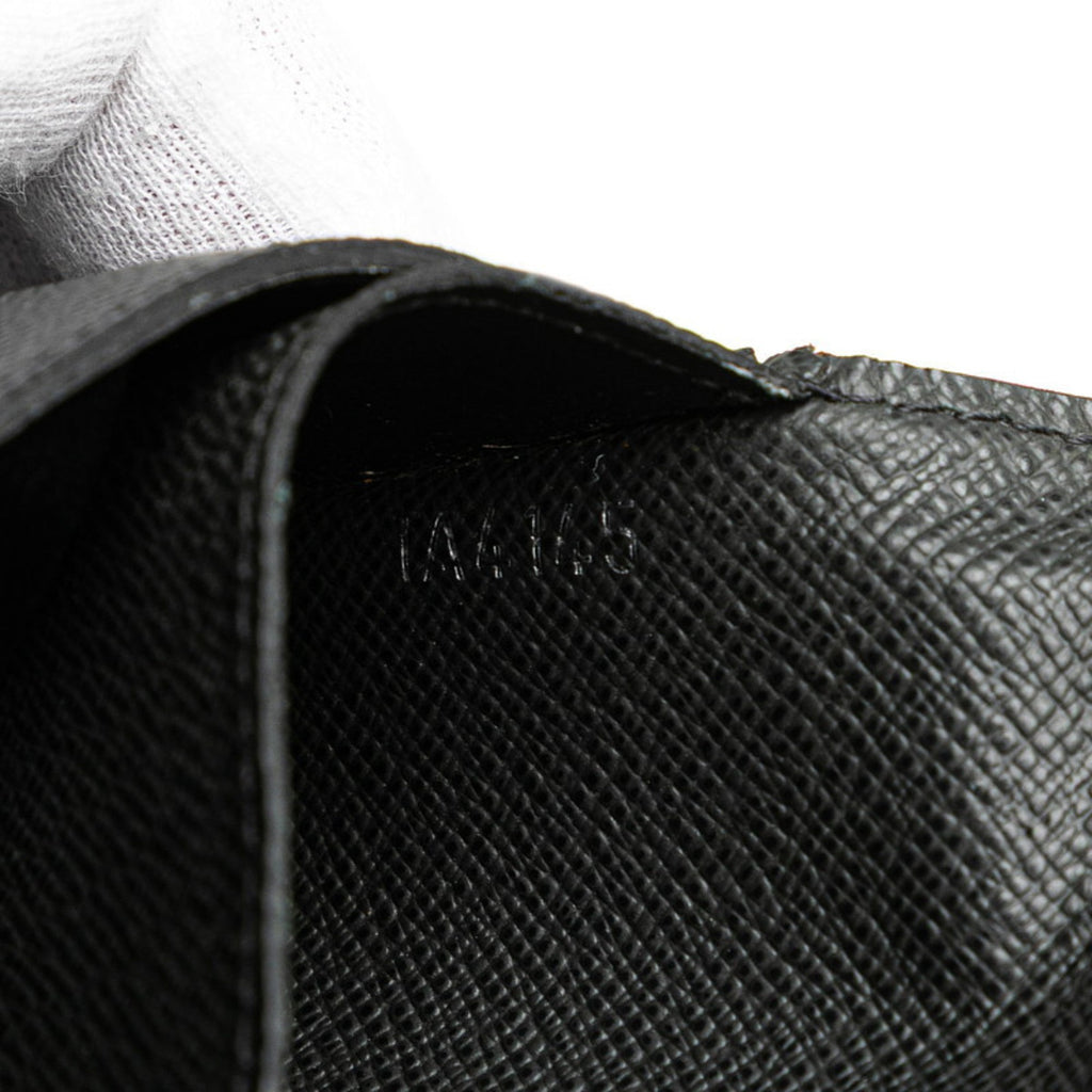 Louis Vuitton Taiga Black Noir Taiga Leather Coin Purse/Coin Case (Pre-Owned)