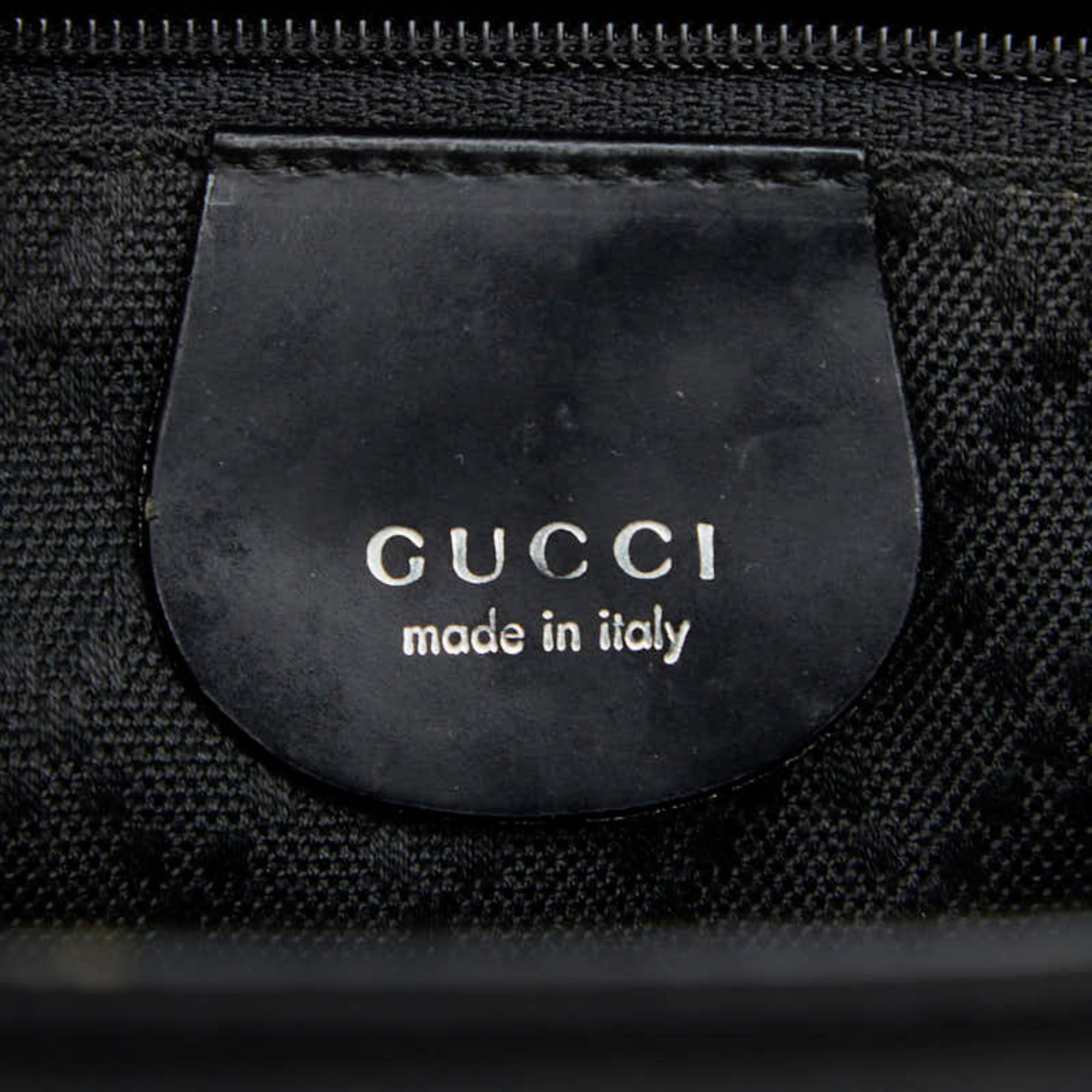 Gucci Black Nylon Shoulder Bag (Pre-Owned)