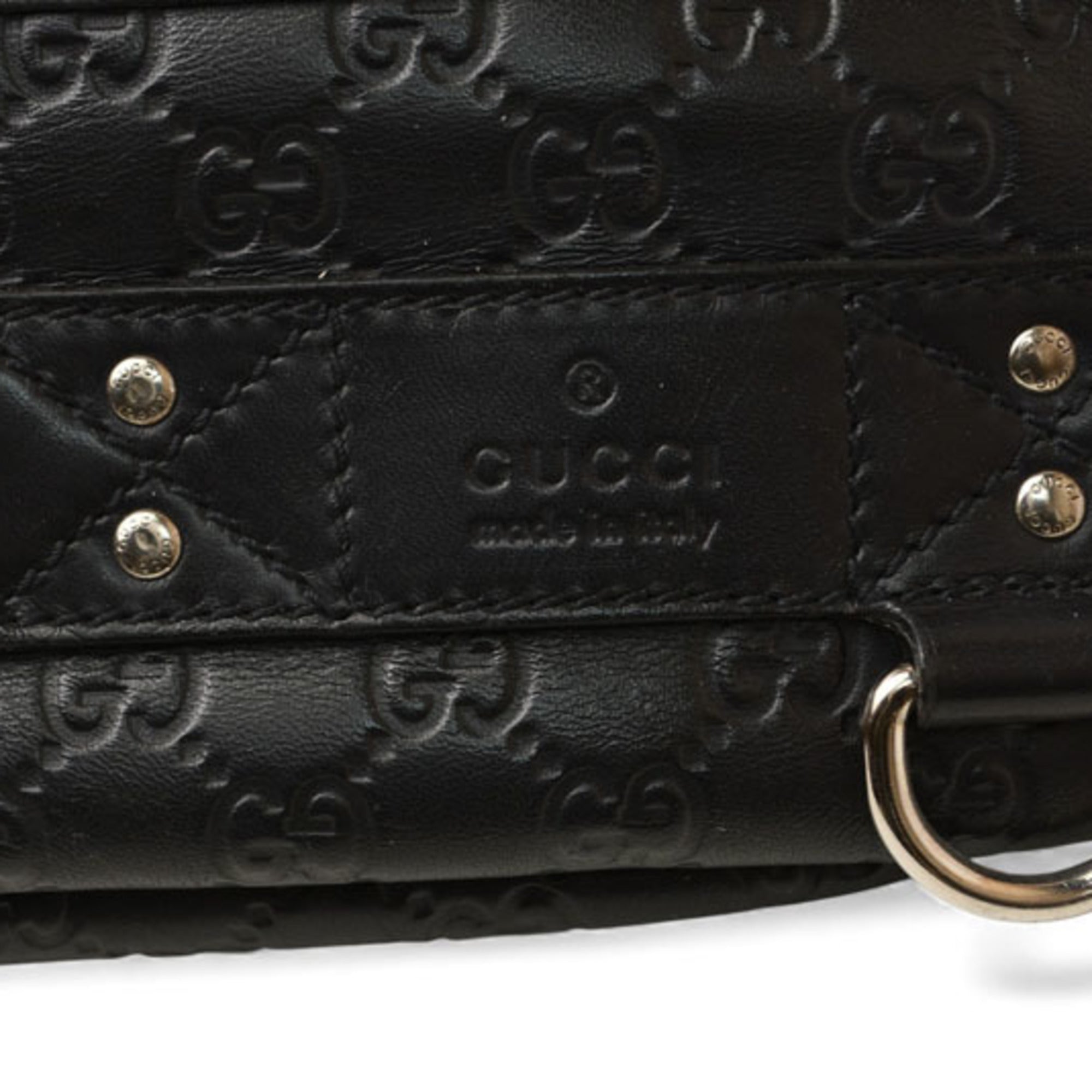 Gucci Navy Red Color Leather Sling Bag (Pre-Owned)