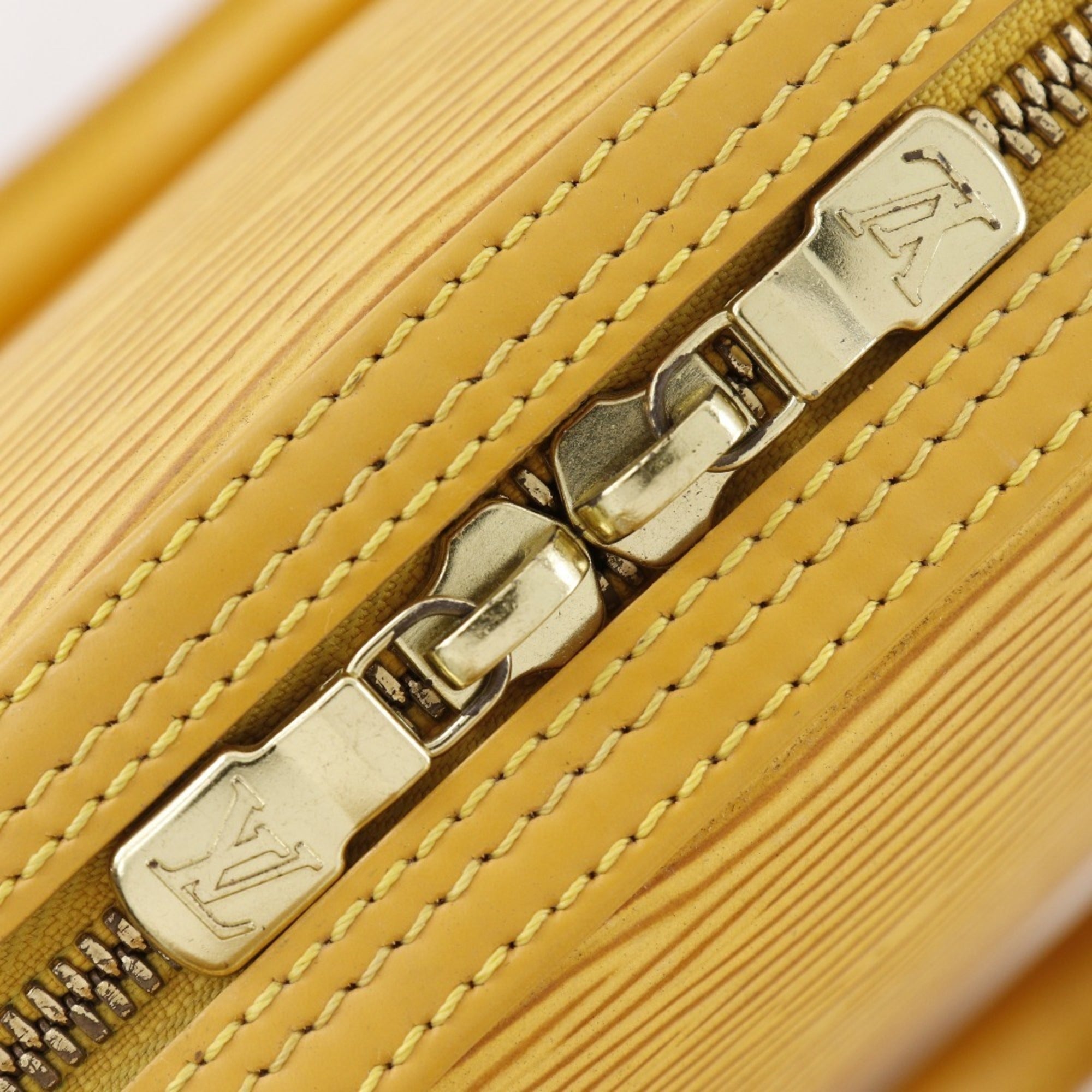 Louis Vuitton Yellow Epi Leather Handbag (Pre-Owned)