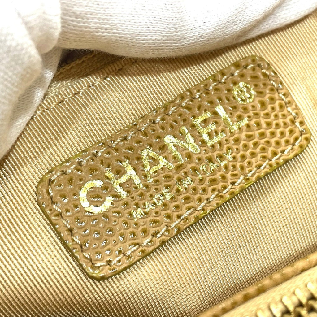Chanel Beige Leather Tote Bag (Pre-Owned)