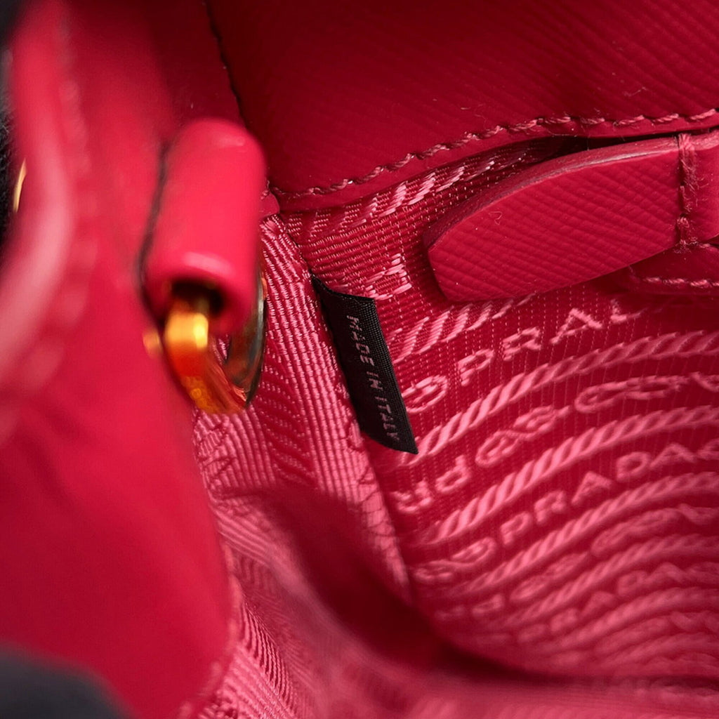 Prada Pink Leather Handbag Shoulder Bag (Pre-Owned)