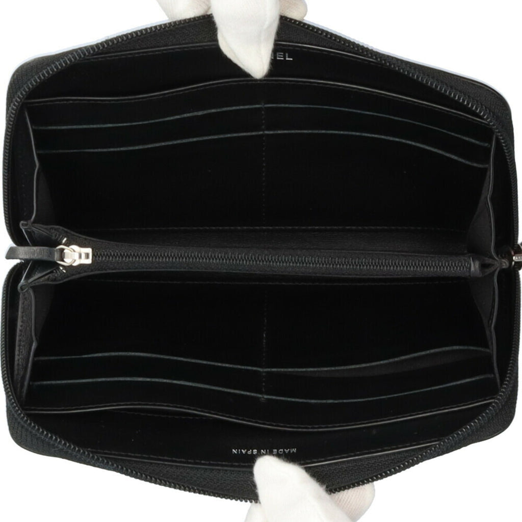Chanel Black Leather Long Wallet (Bi-Fold) (Pre-Owned)