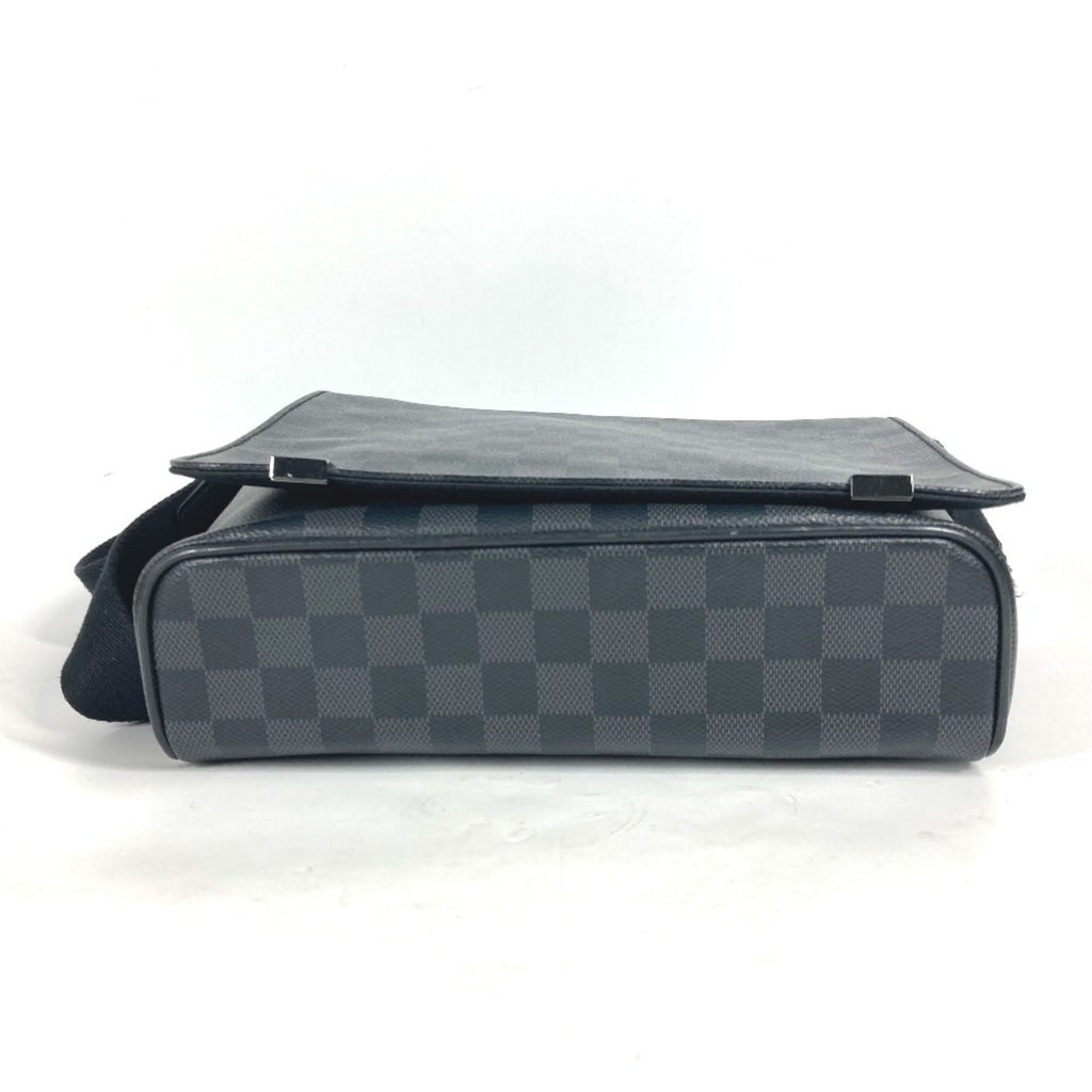 Louis Vuitton Black Damier Graphite Shoulder Bag (Pre-Owned)