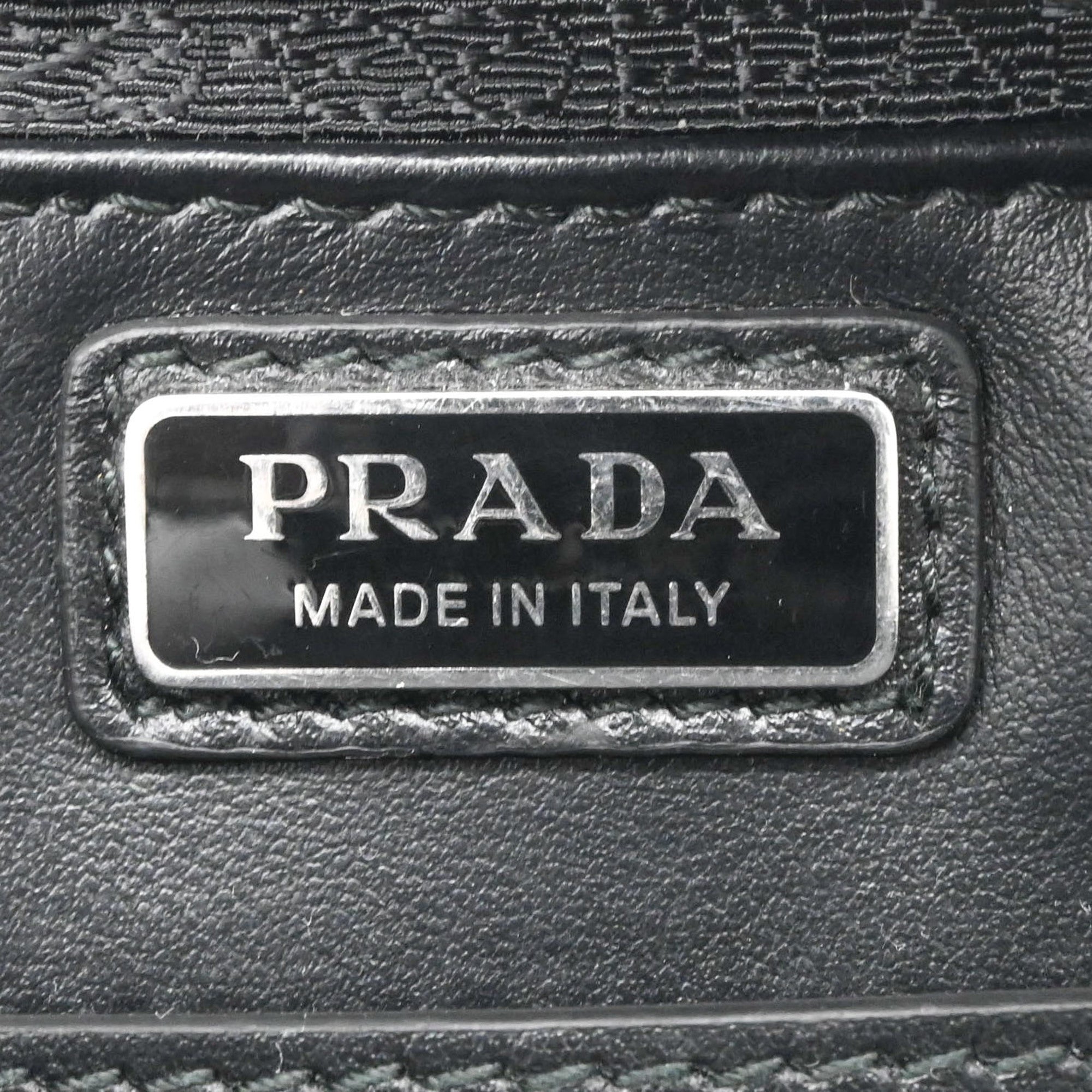 Prada Black Saffiano Triangle Shoulder Bag (Pre-Owned)