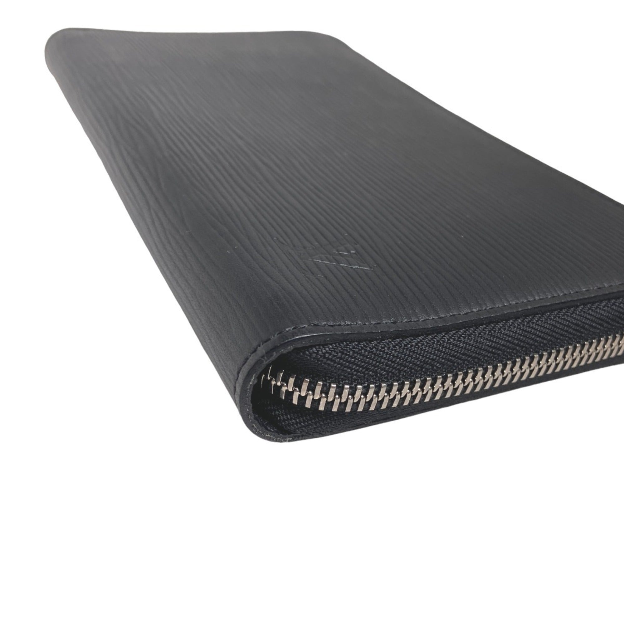 Louis Vuitton Noir Epi Leather Long Wallet (Bi-Fold) (Pre-Owned)