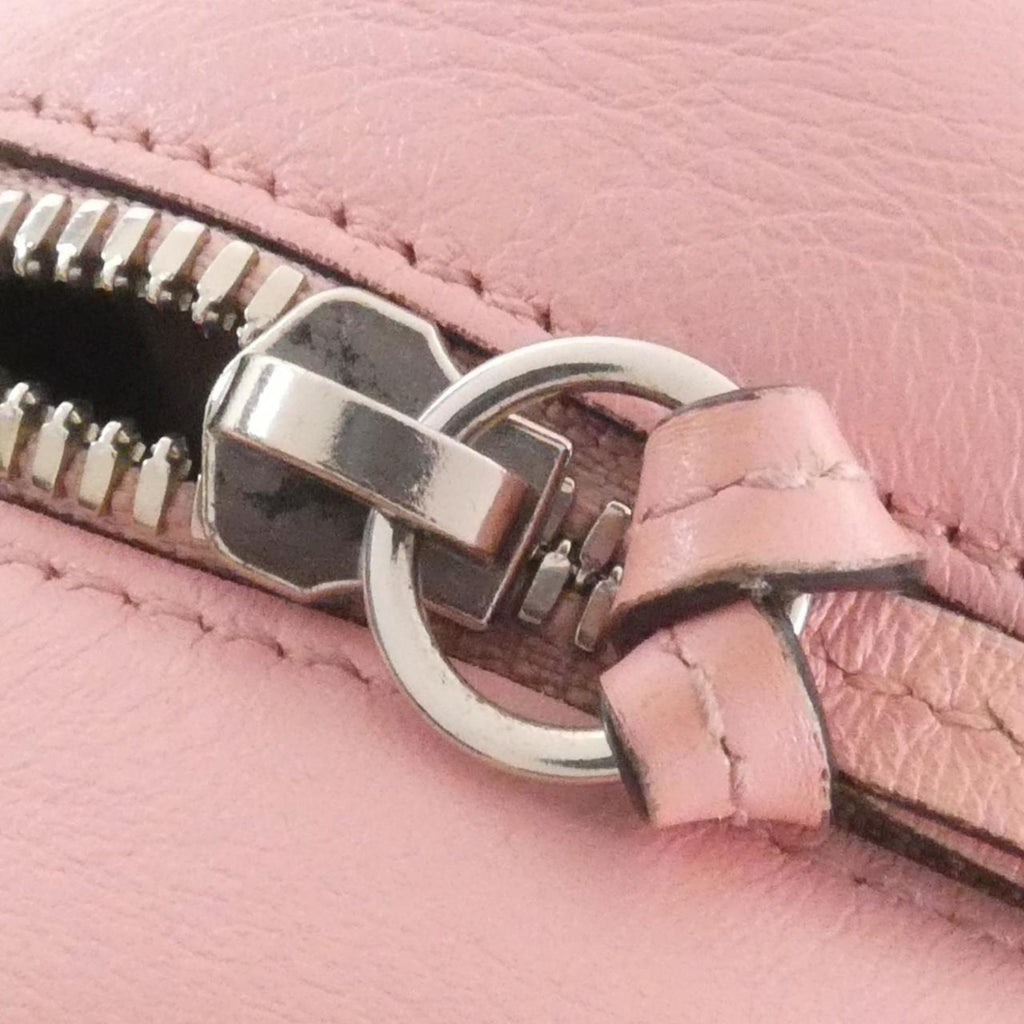 Gucci Pink Leather Shoulder Bag (Pre-Owned)