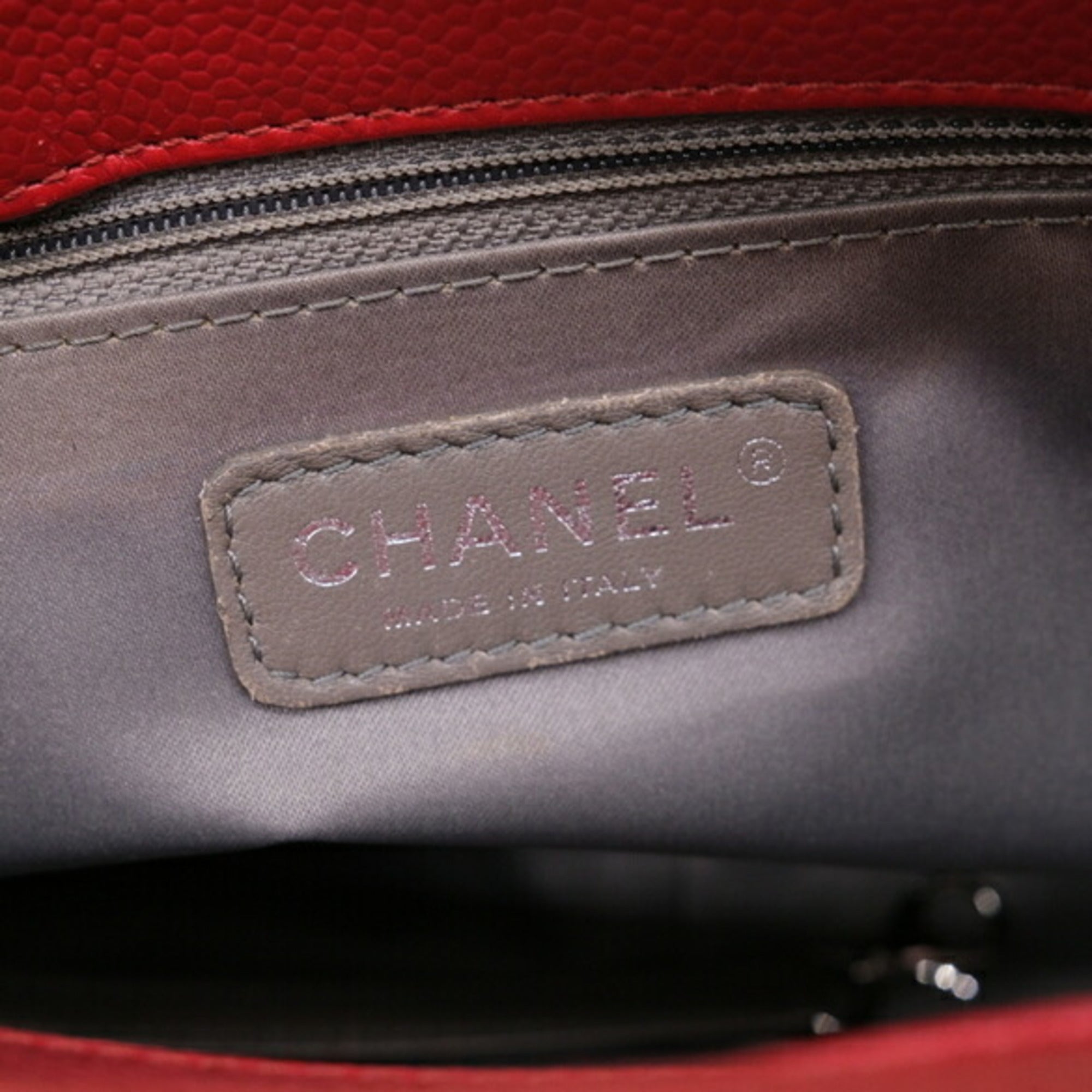Chanel Red Color Caviar Leather Tote Bag (Pre-Owned)