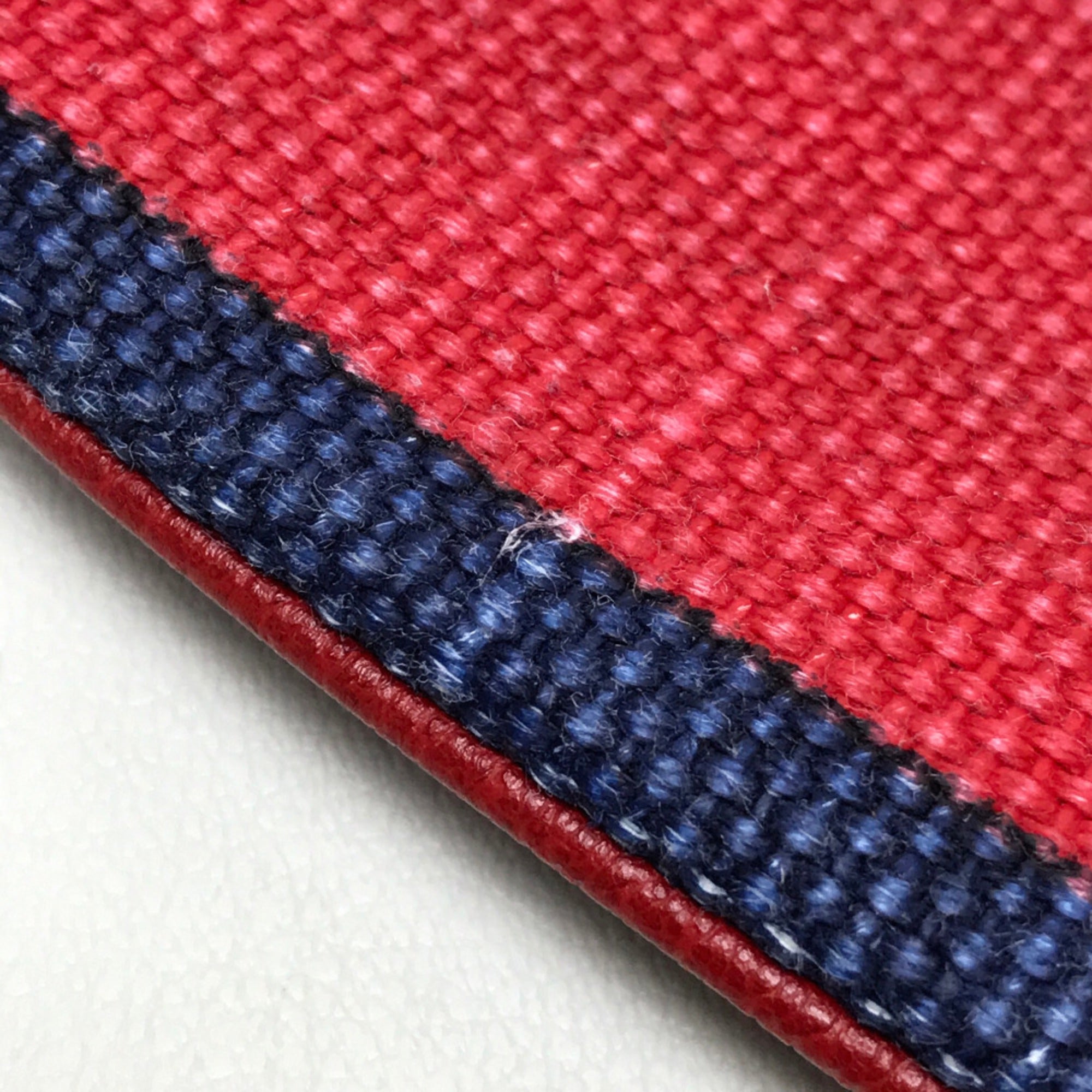 Gucci Red Color Canvas Leather Clutch Bag (Pre-Owned)