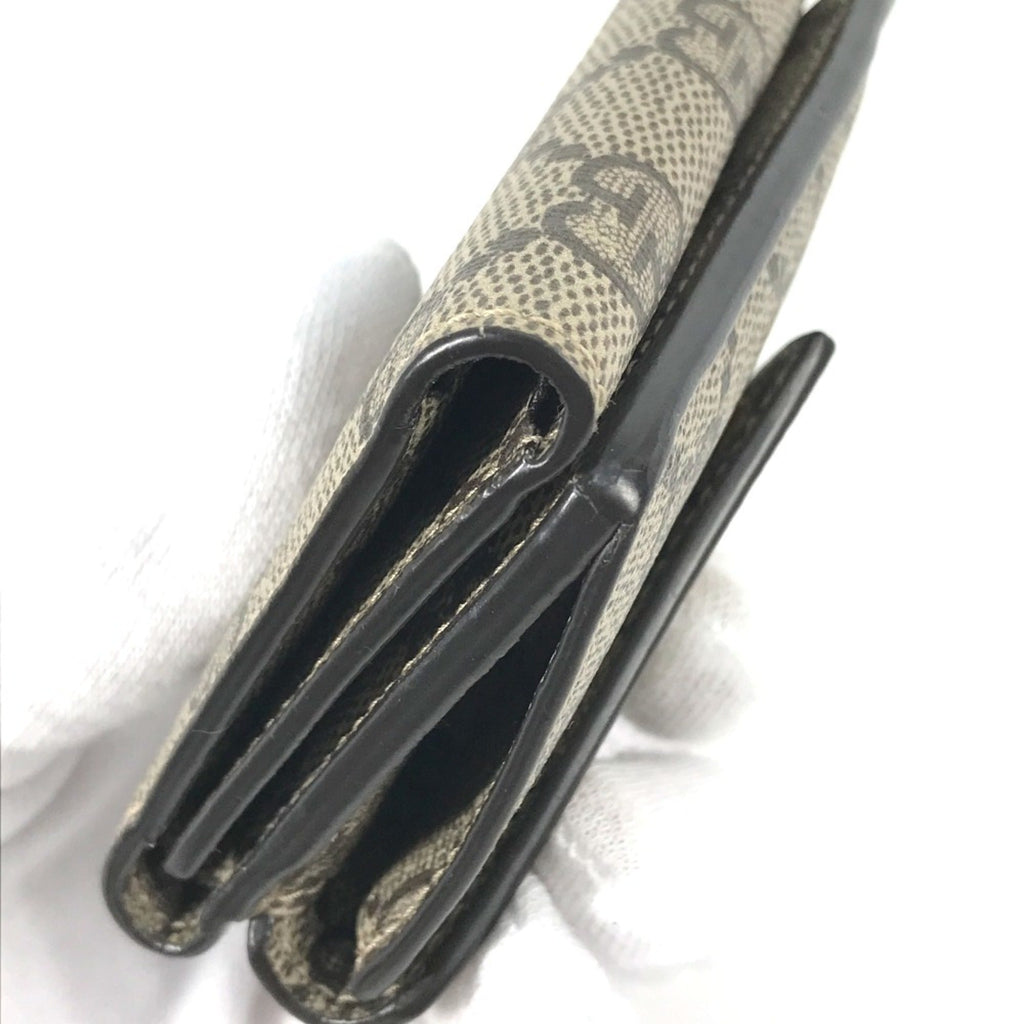 Gucci Beige Other Wallet (Tri-Fold) (Pre-Owned)